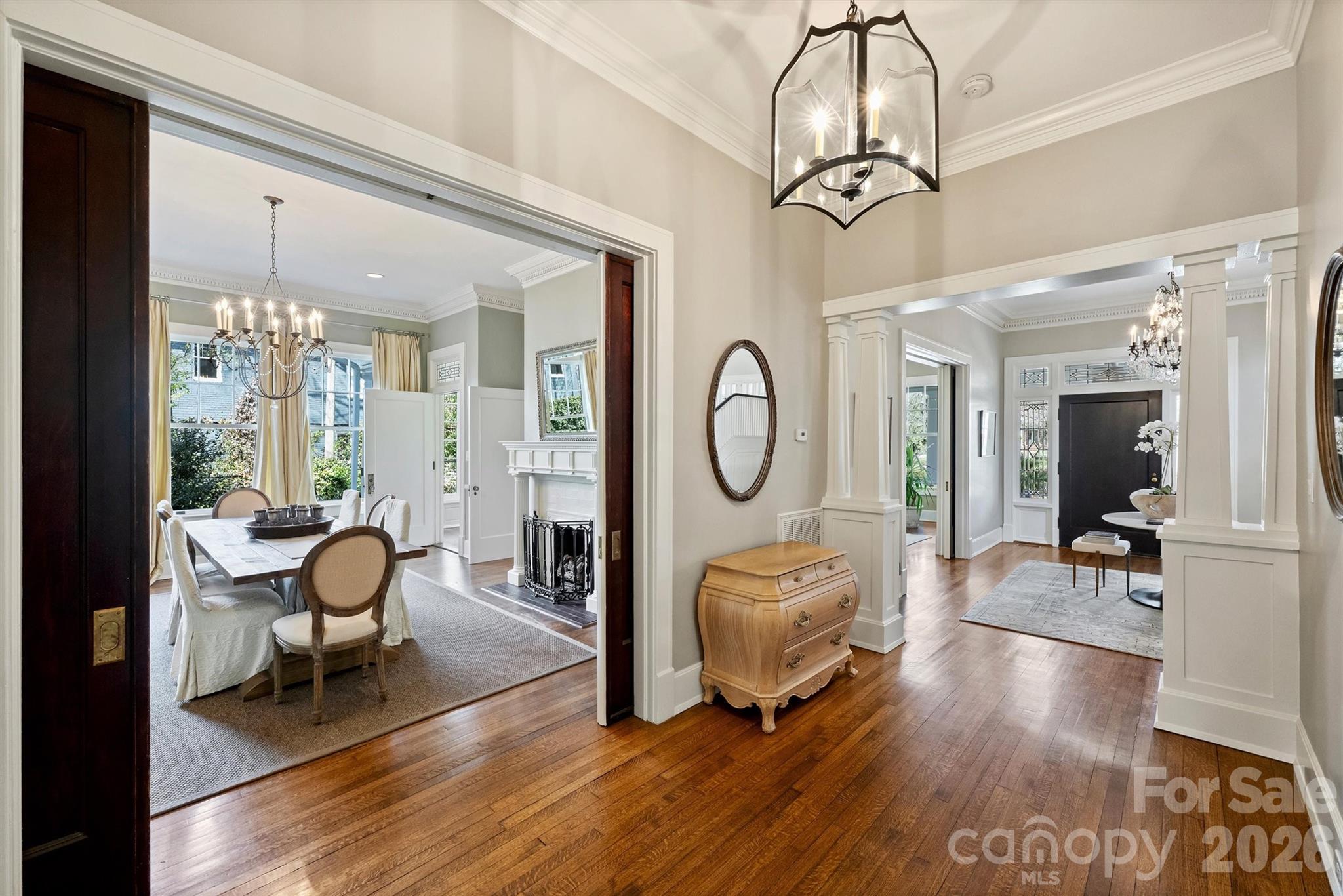 1136 Queens Road — Charlotte