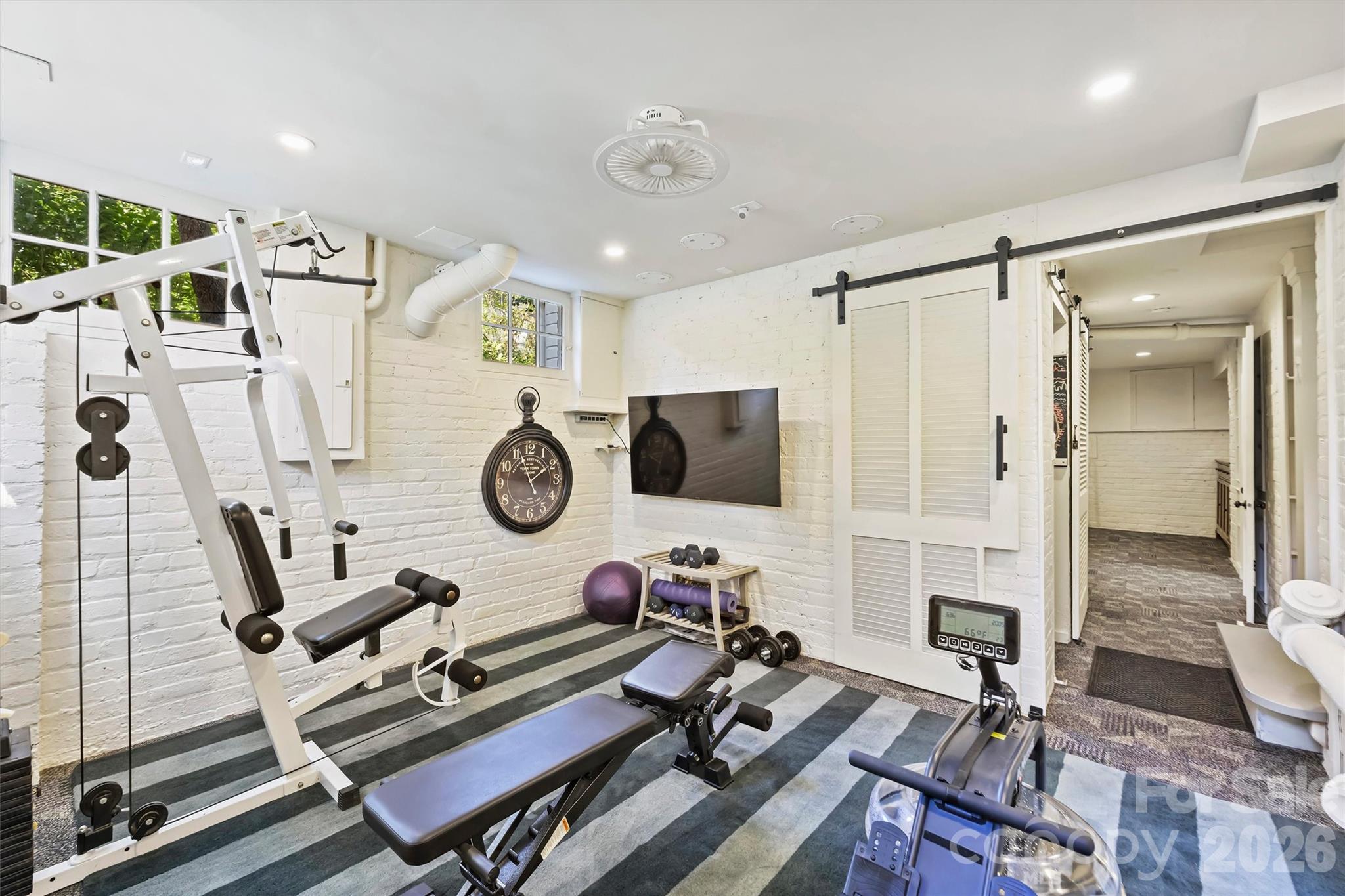 1136 Queens Road — Charlotte