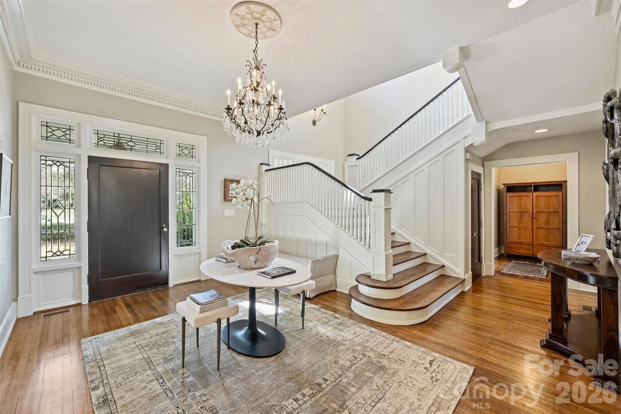 1136 Queens Road — Charlotte