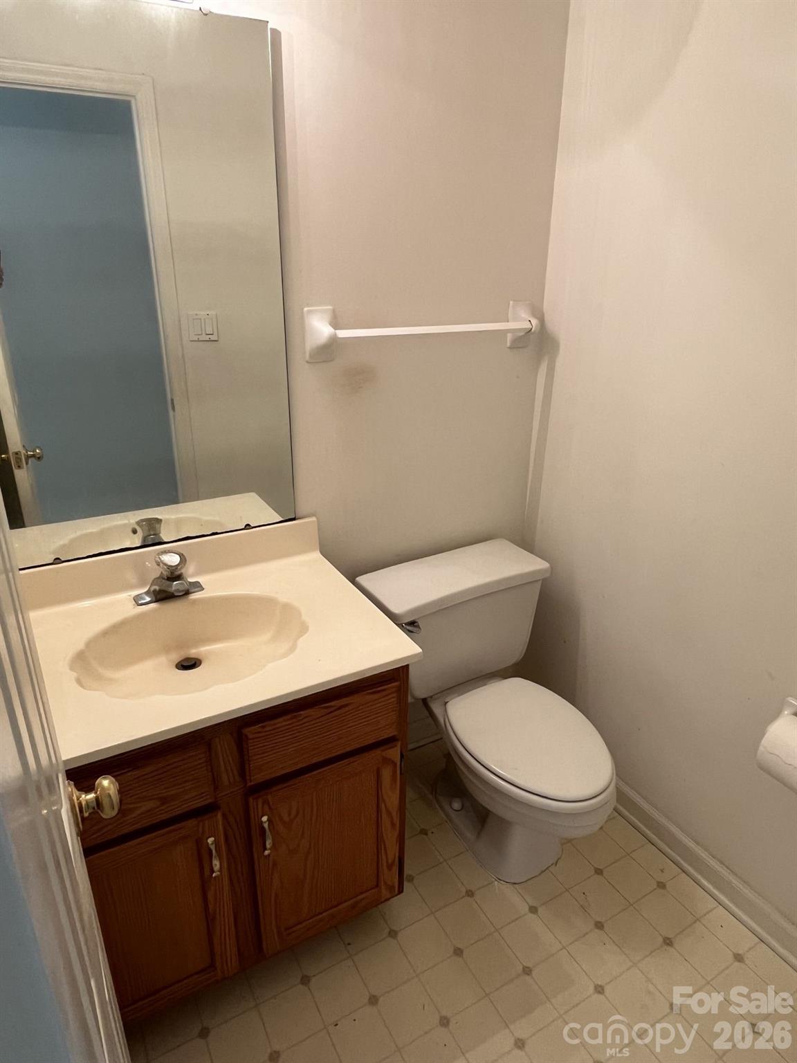5326 Groveton Court — Charlotte