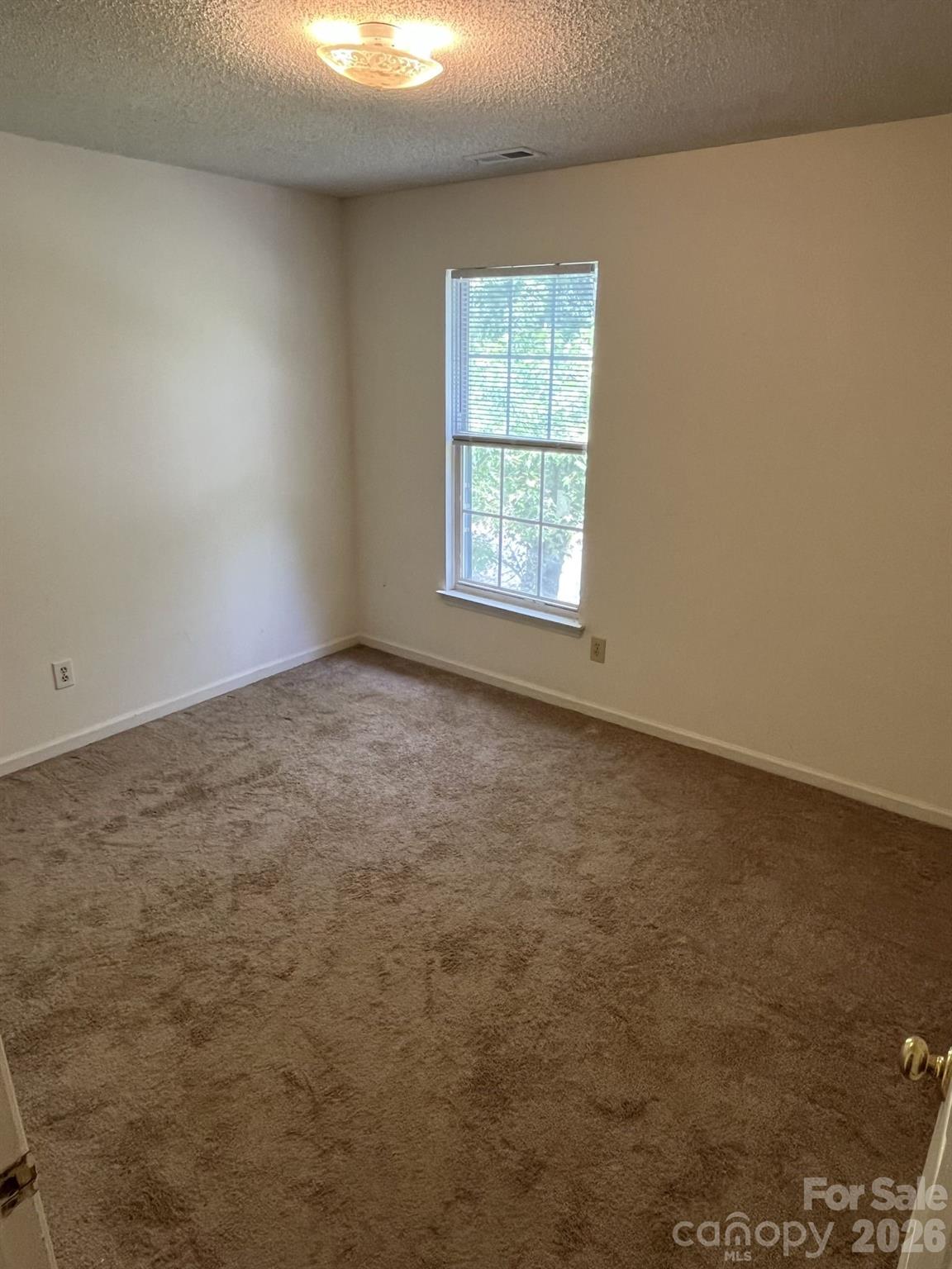 5326 Groveton Court — Charlotte