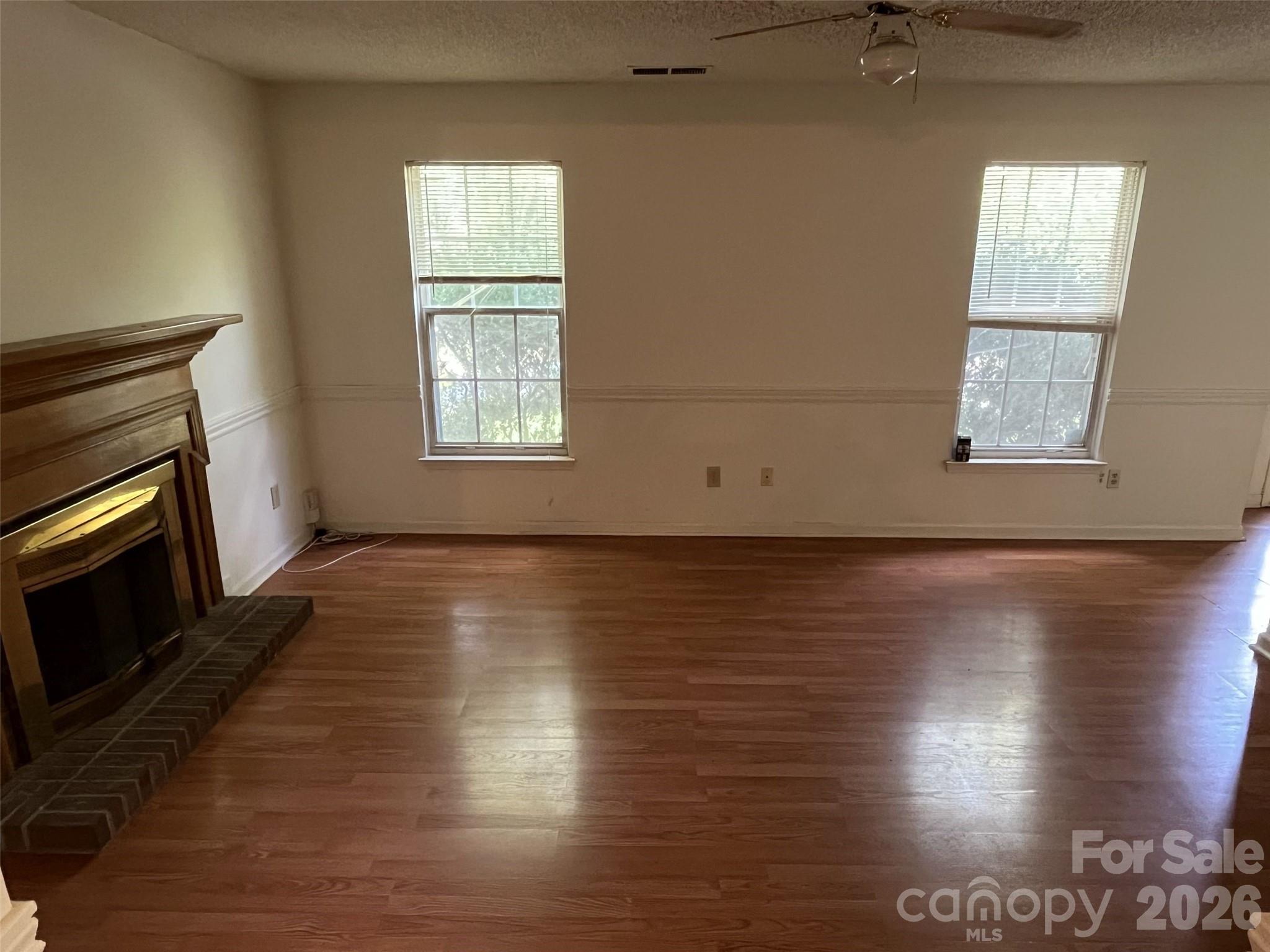5326 Groveton Court — Charlotte