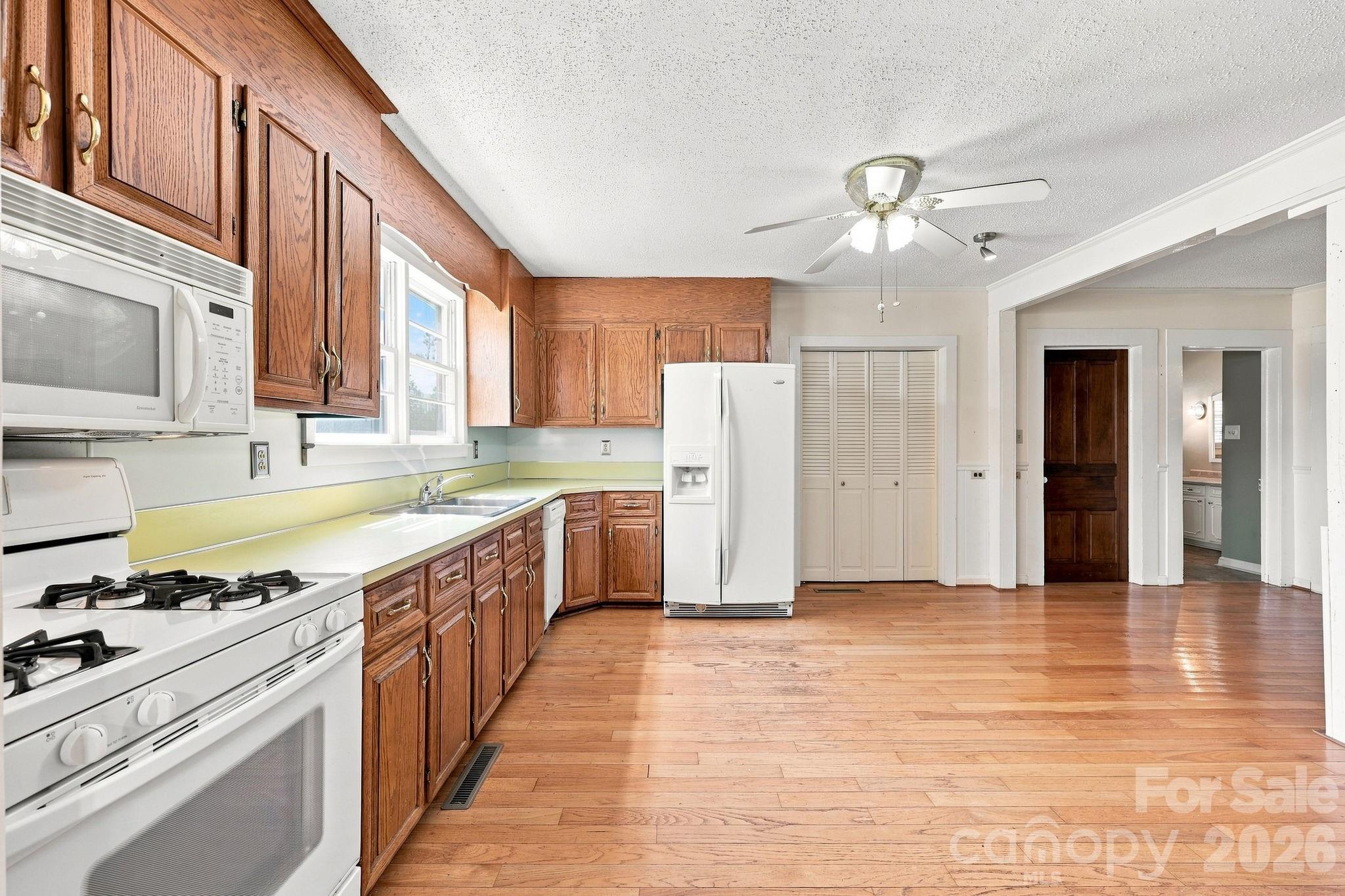 2565 Weaver Road — China Grove