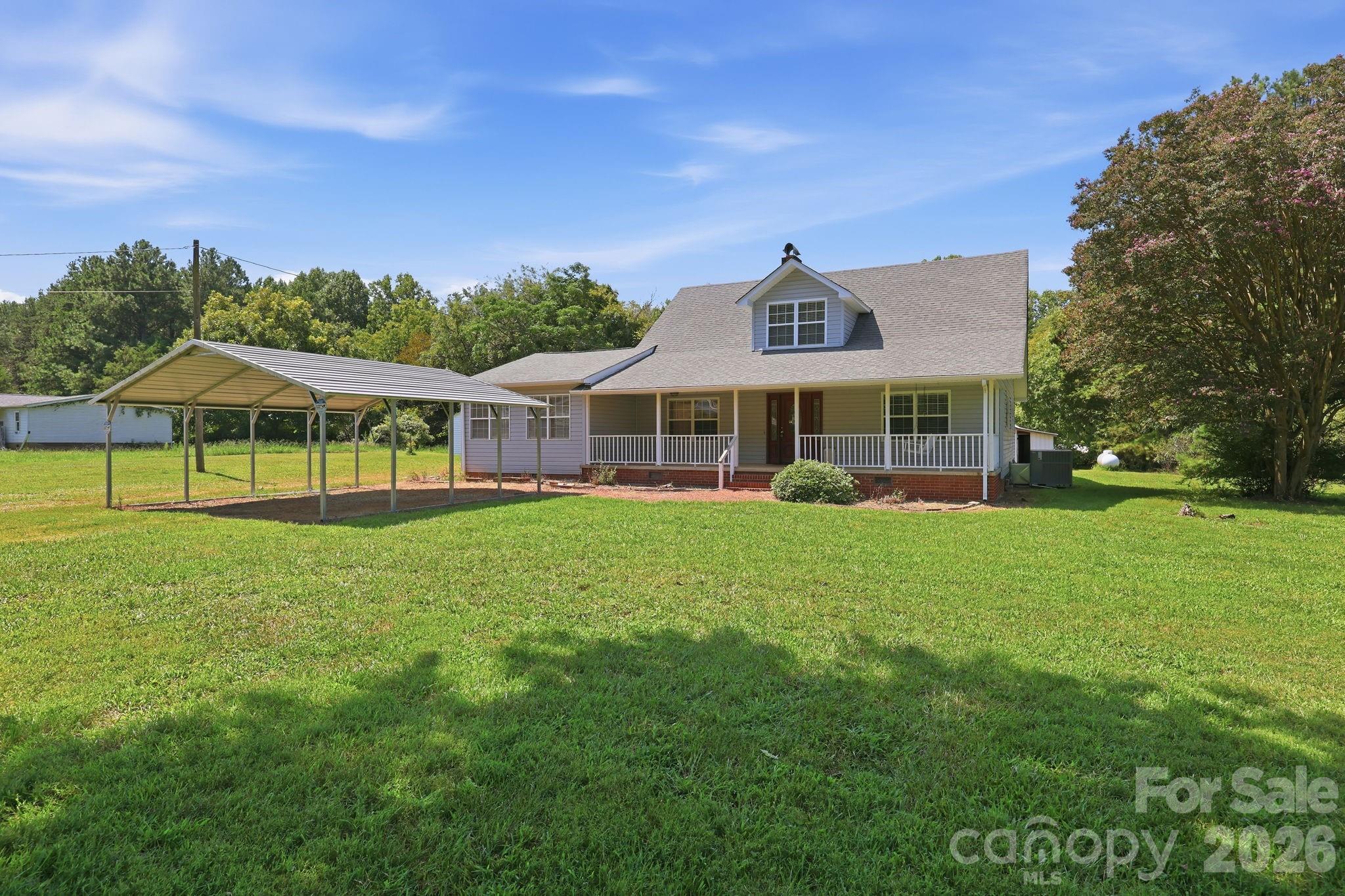 2565 Weaver Road — China Grove