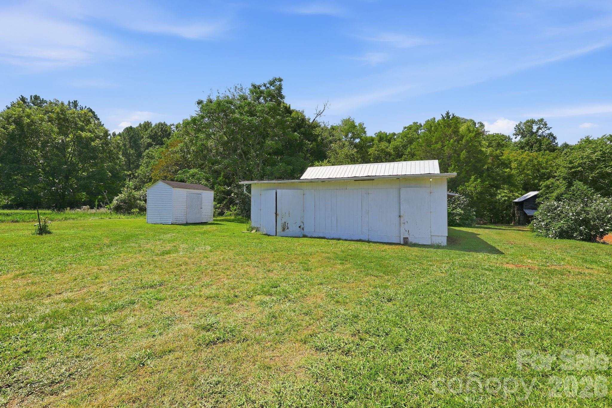 2565 Weaver Road — China Grove