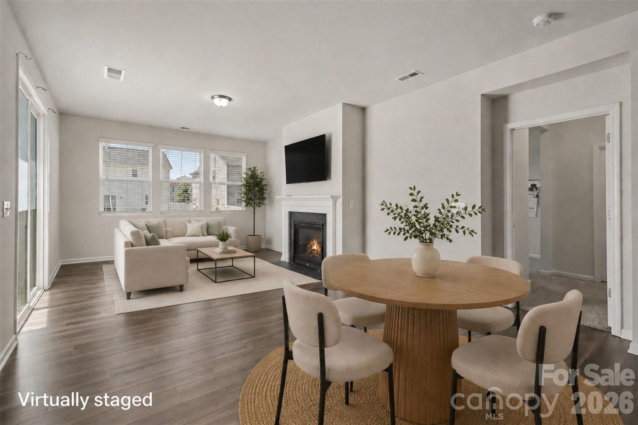 6536 Georgia Oak Road — Charlotte