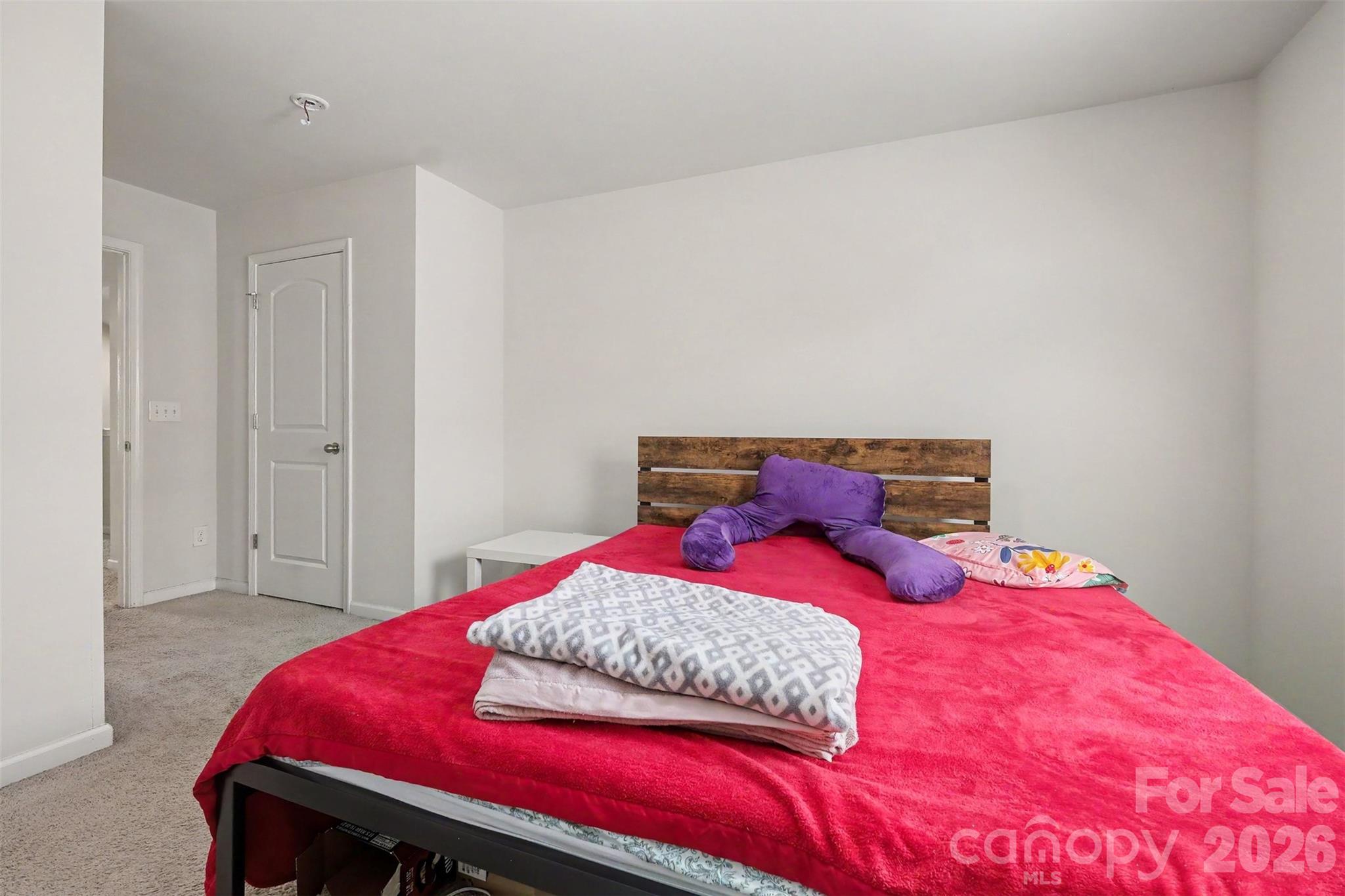 6536 Georgia Oak Road — Charlotte