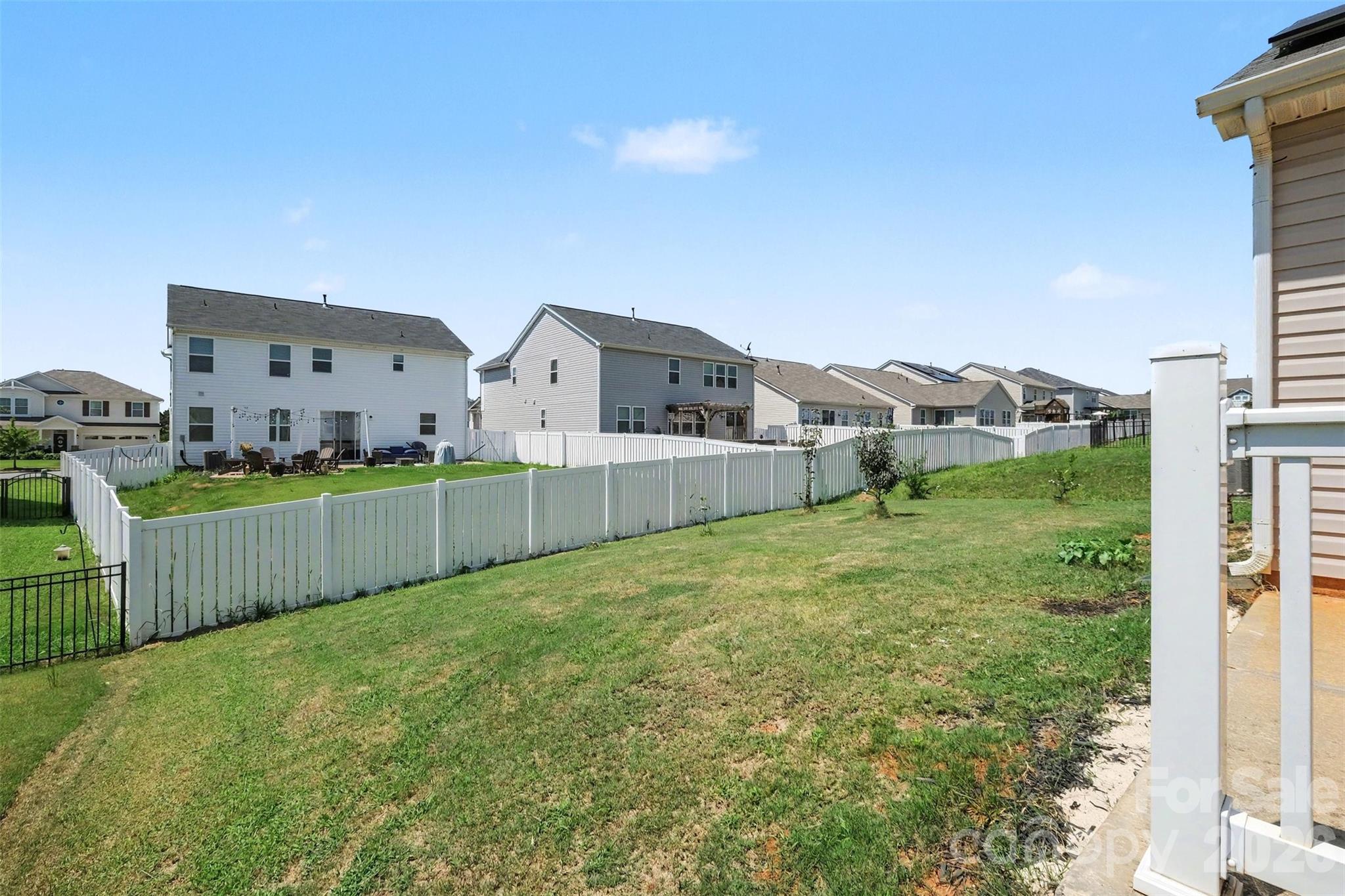 6536 Georgia Oak Road — Charlotte