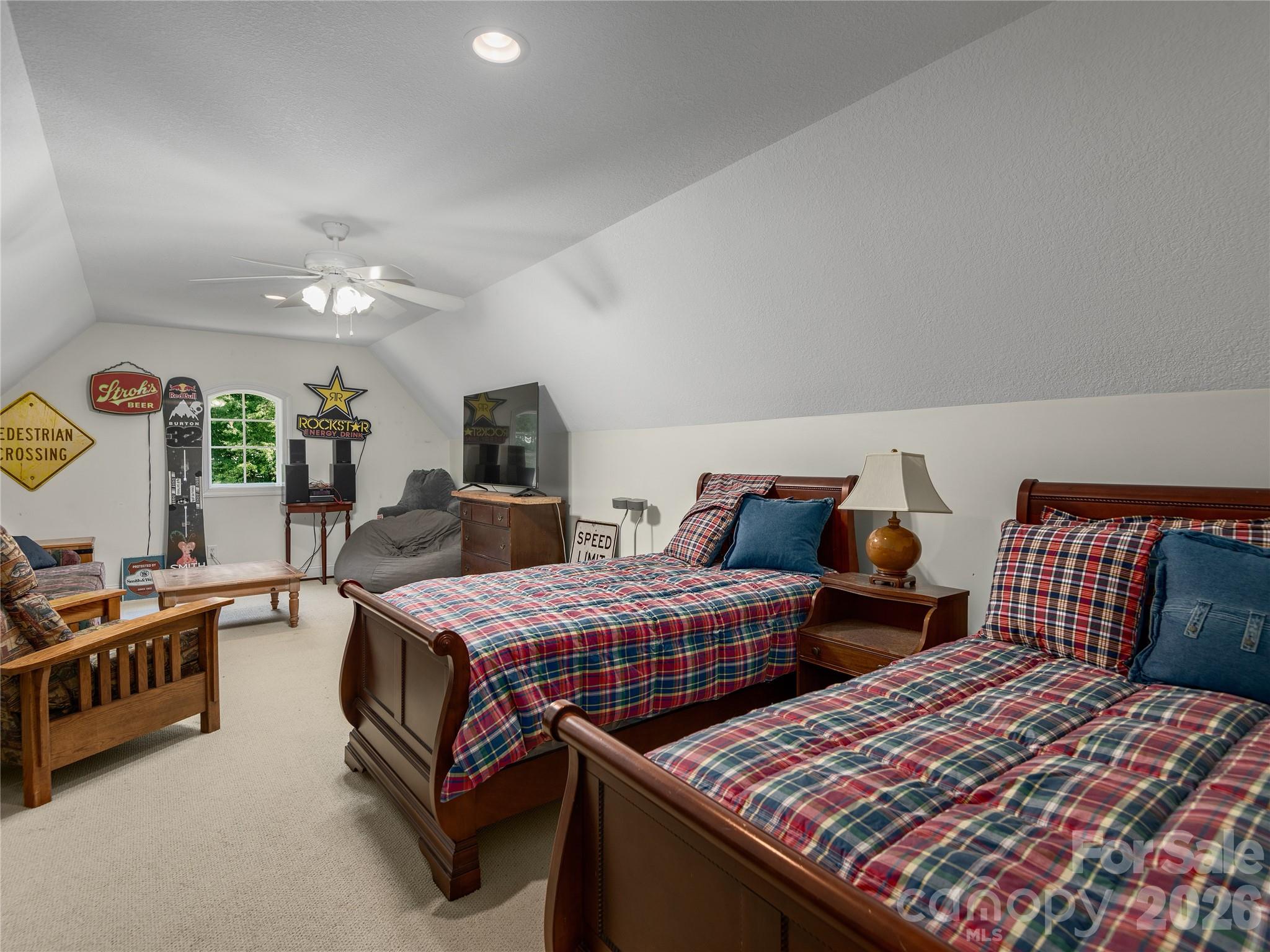 314 Summerset Drive — Clyde