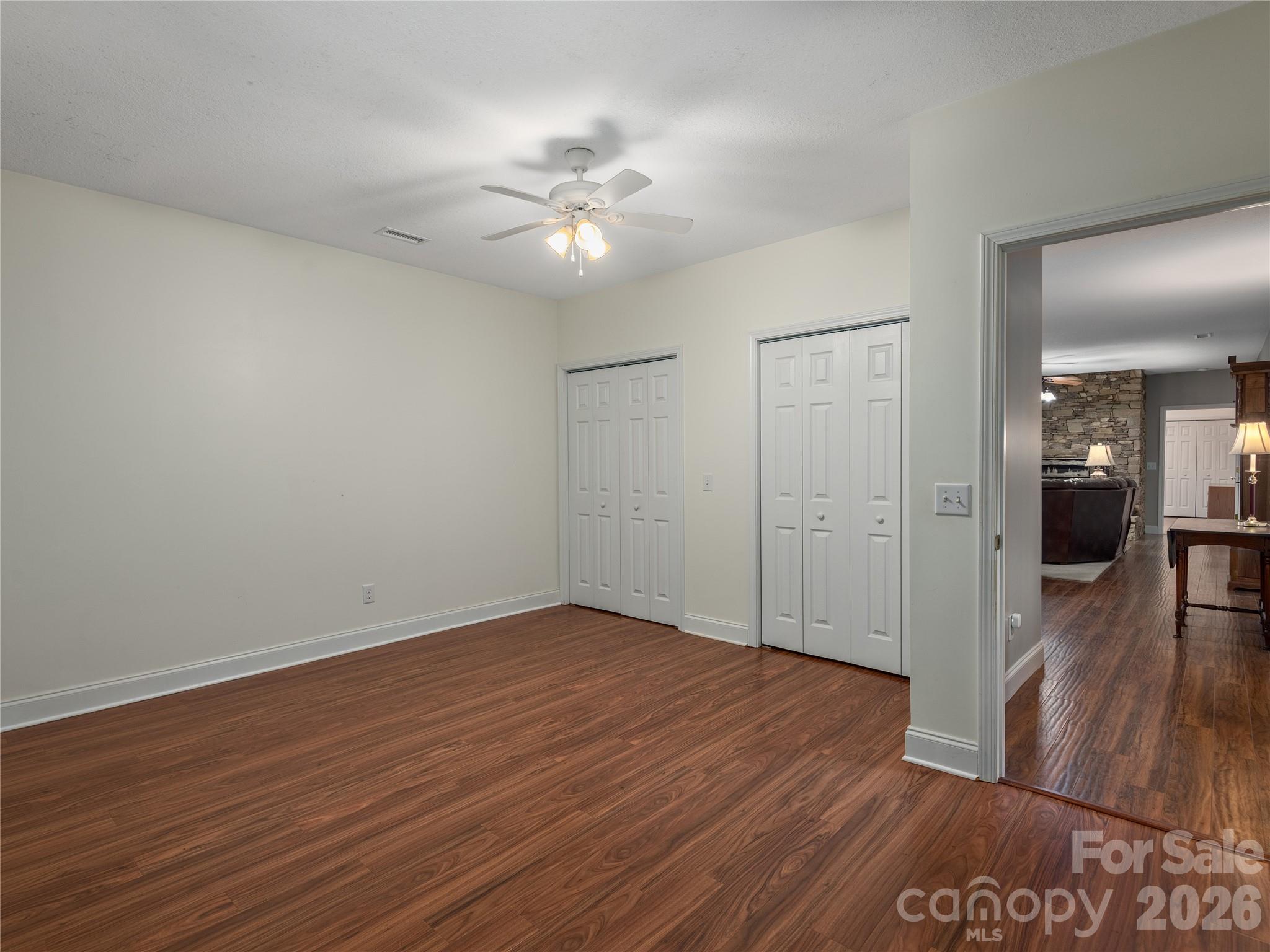 314 Summerset Drive — Clyde