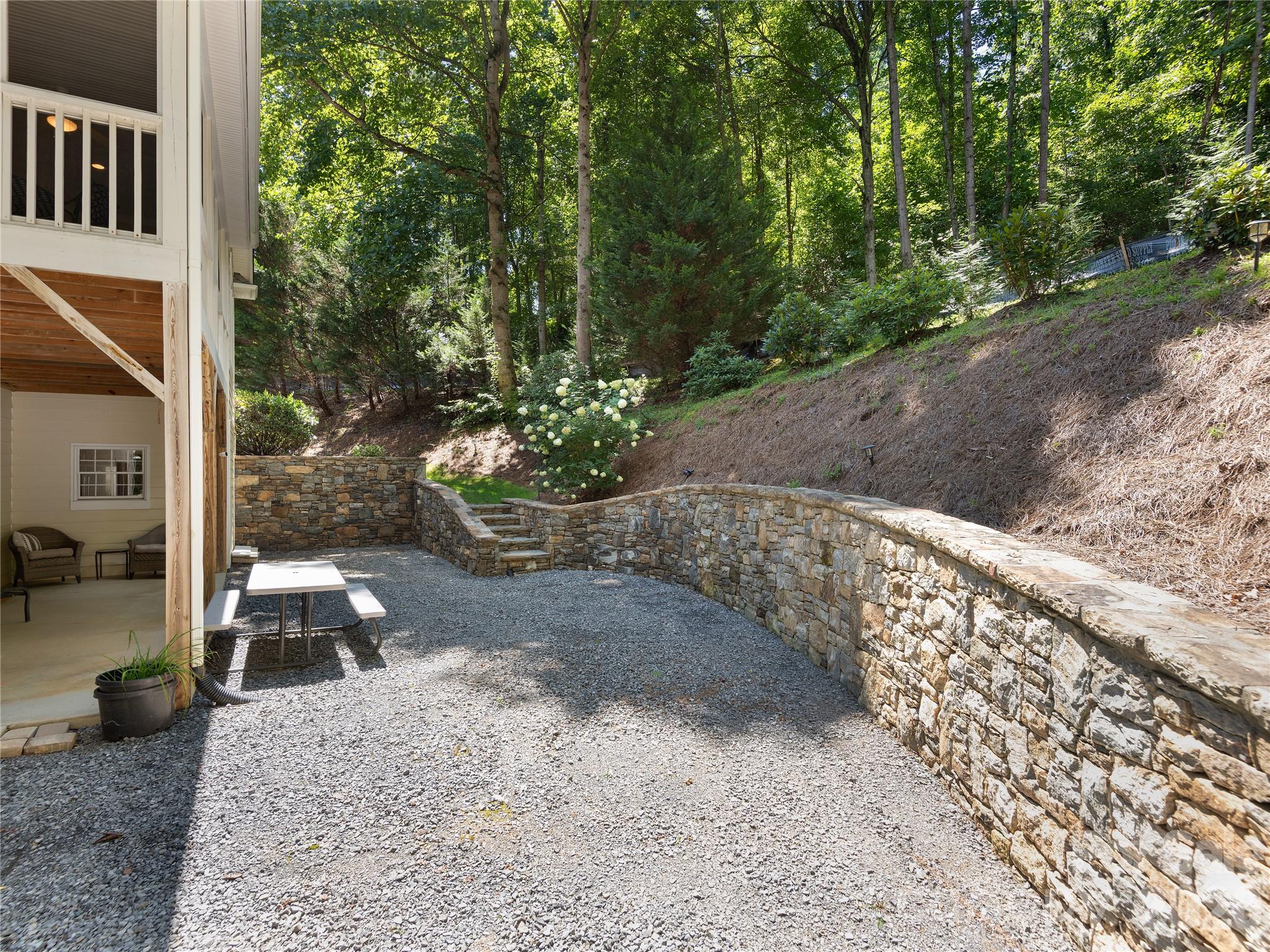 314 Summerset Drive — Clyde