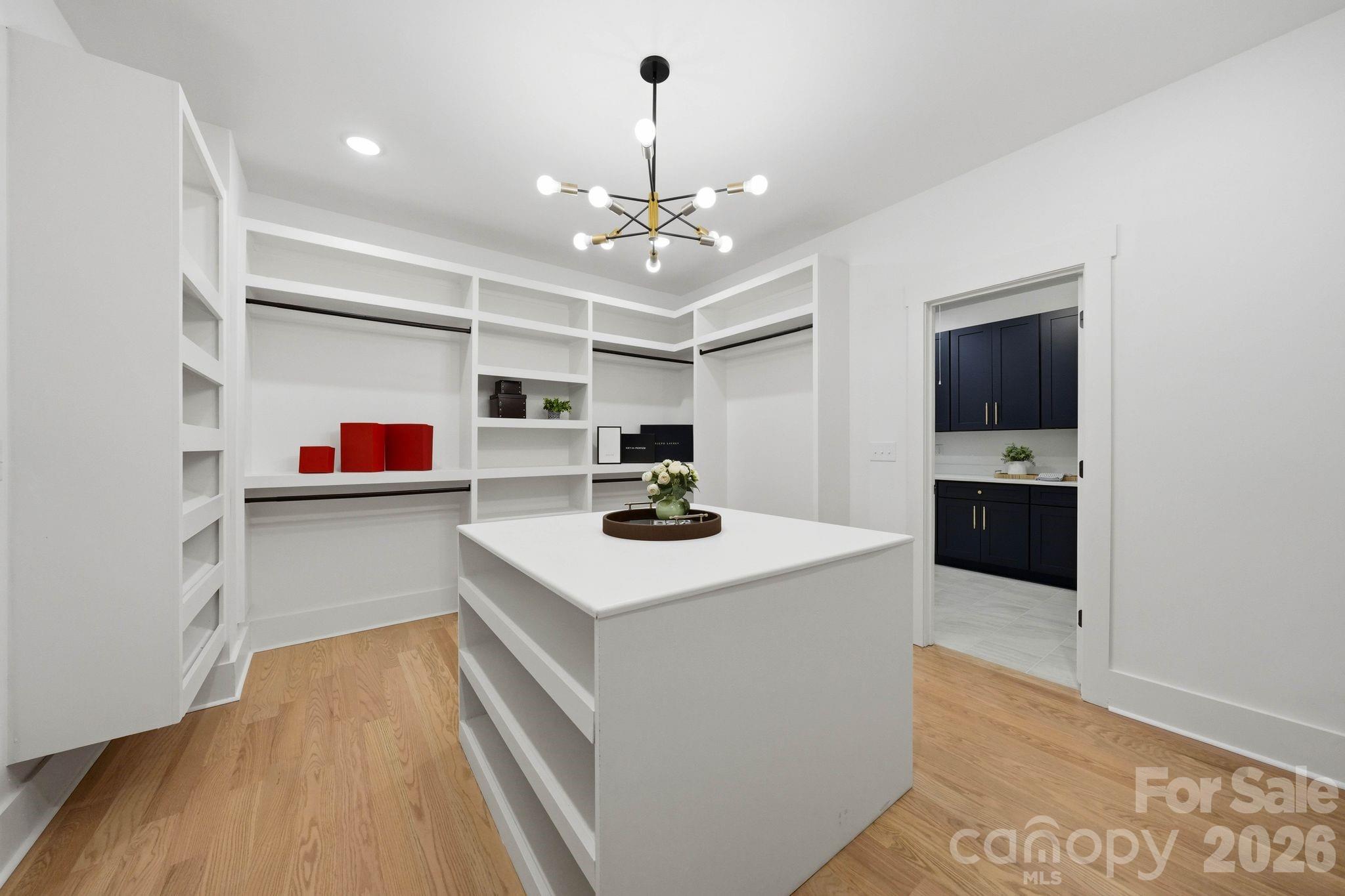 4538 Craig Avenue — Charlotte