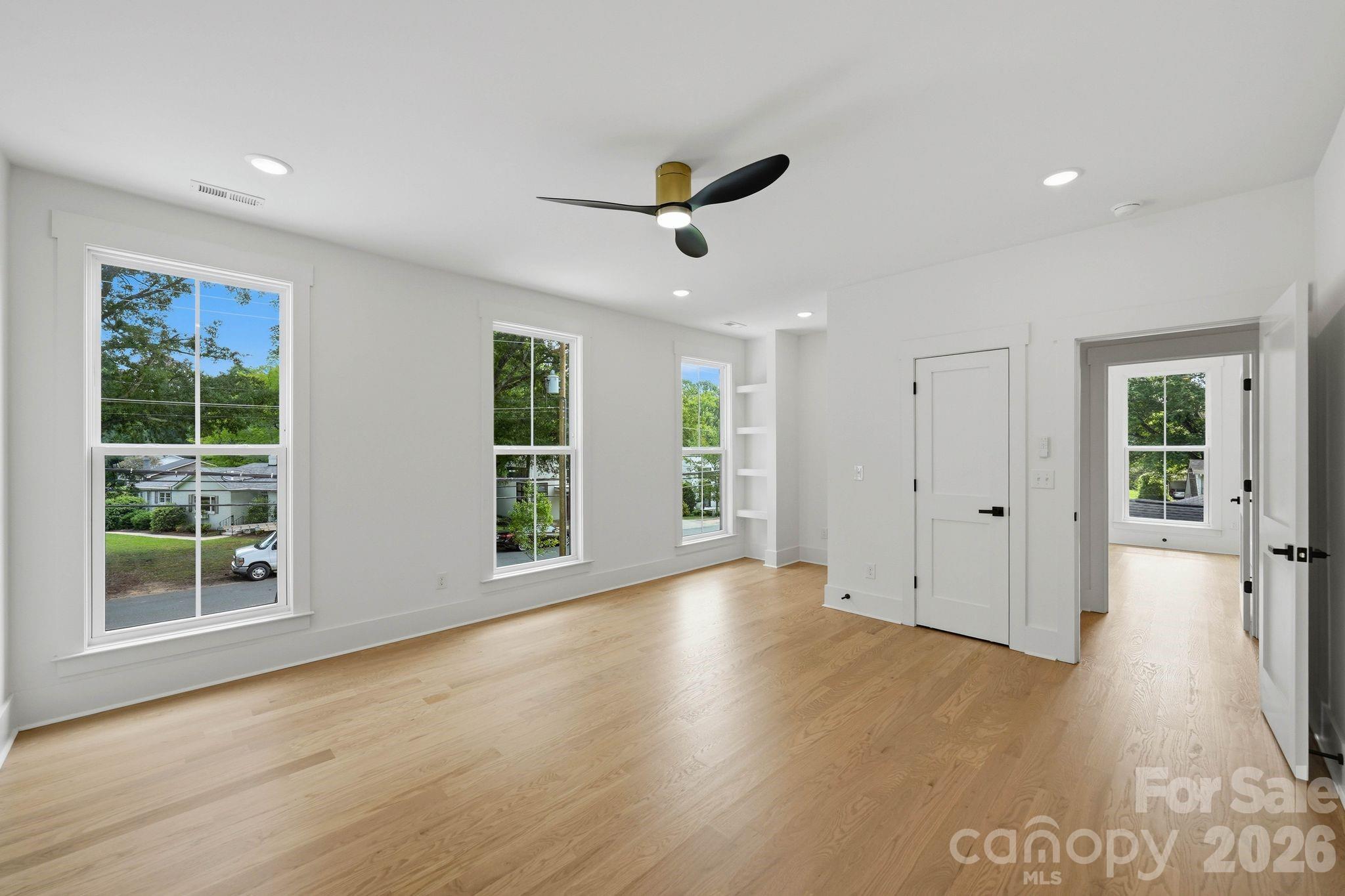 4538 Craig Avenue — Charlotte