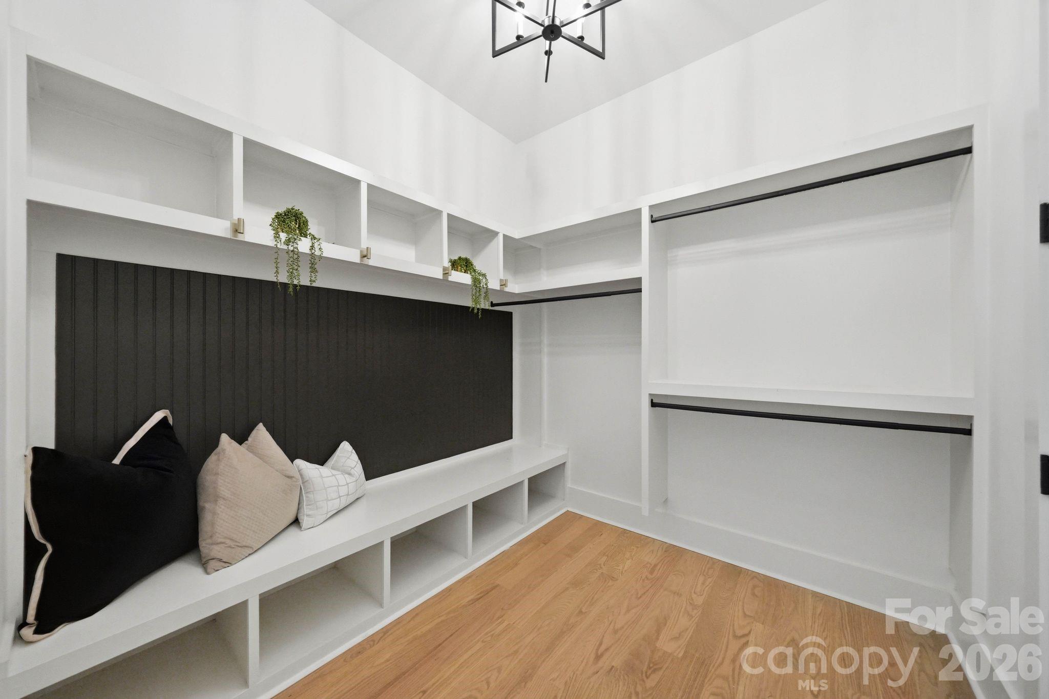 4538 Craig Avenue — Charlotte