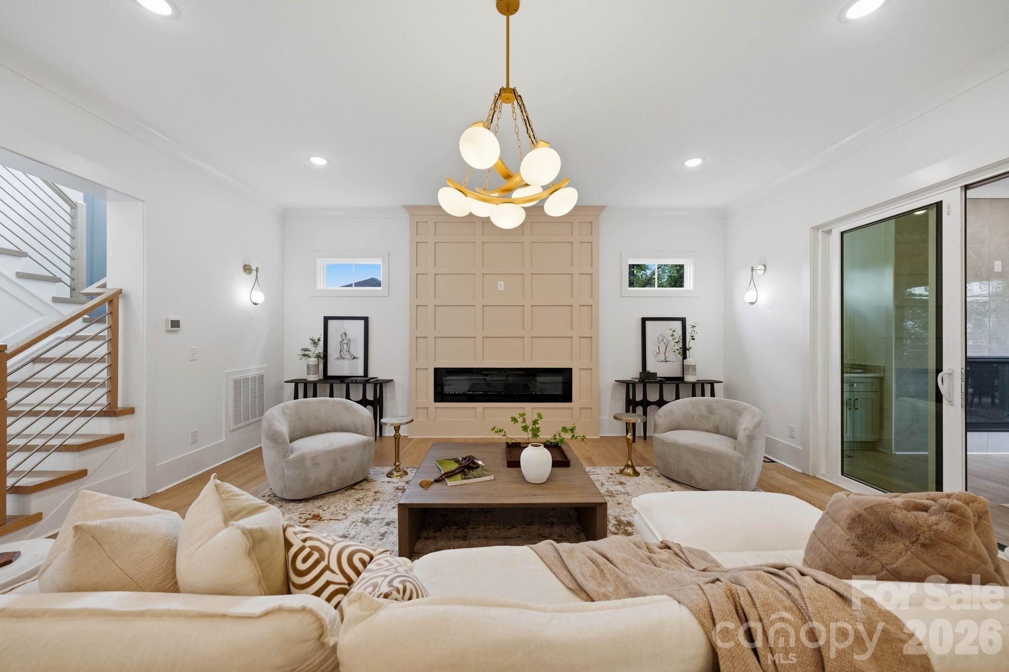 4538 Craig Avenue — Charlotte