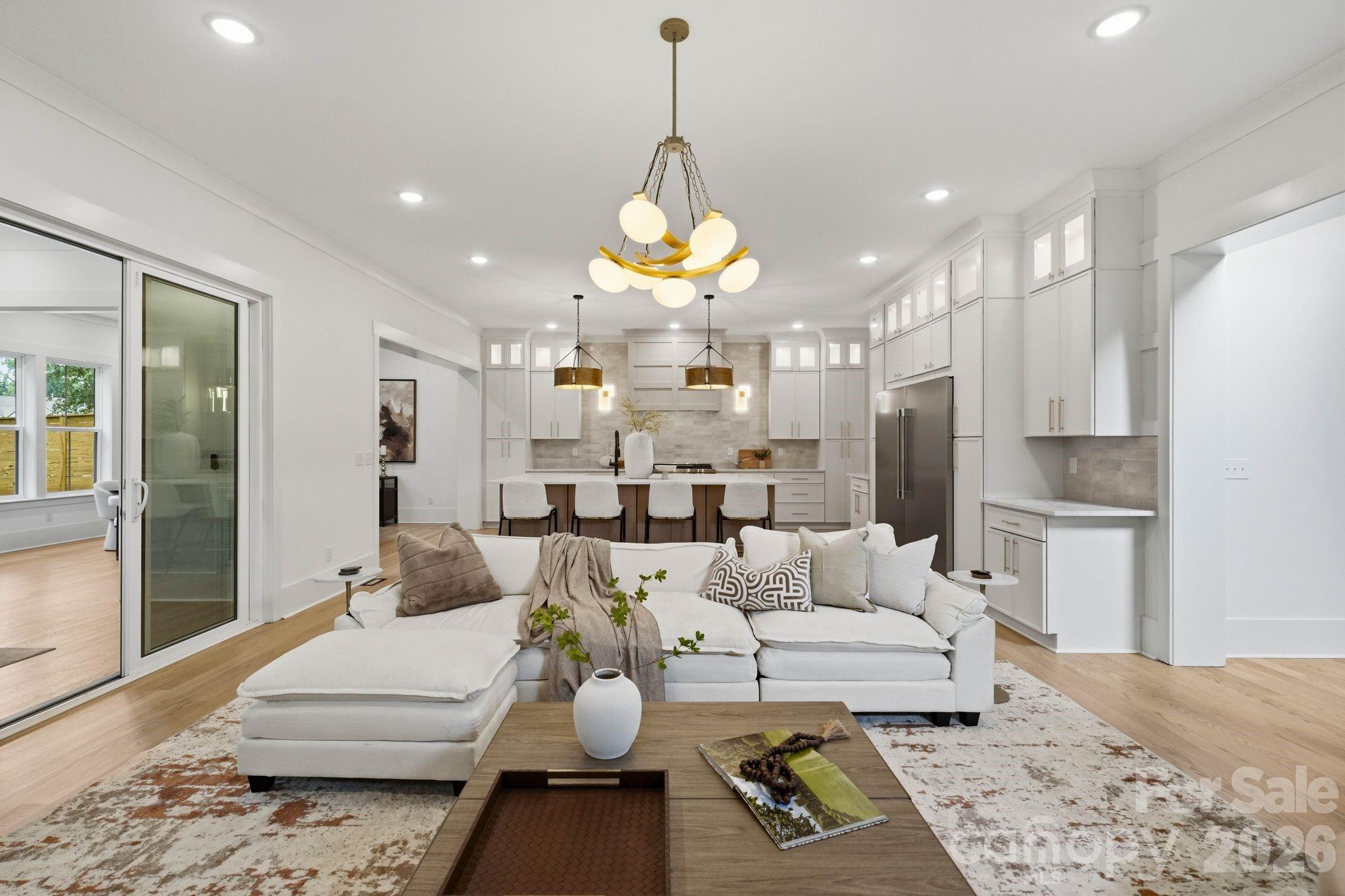 4538 Craig Avenue — Charlotte