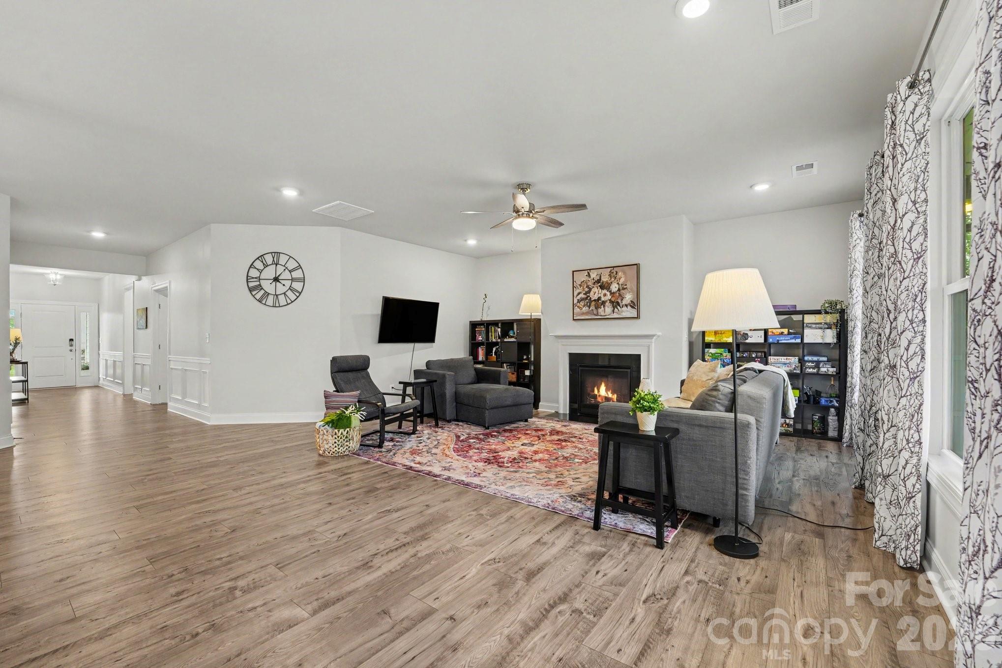 6858 Hunts Mesa Drive — Fort Mill