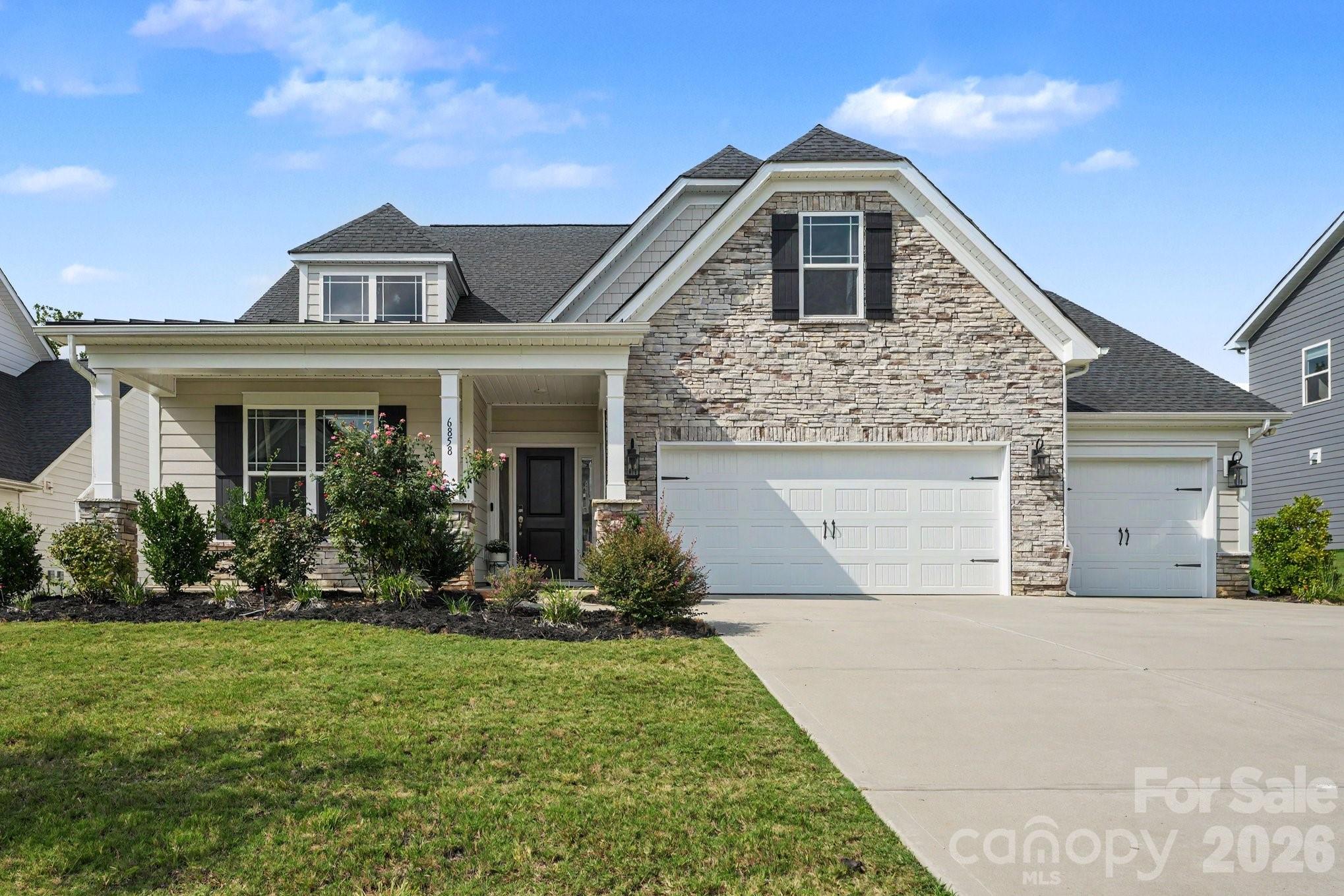 6858 Hunts Mesa Drive — Fort Mill