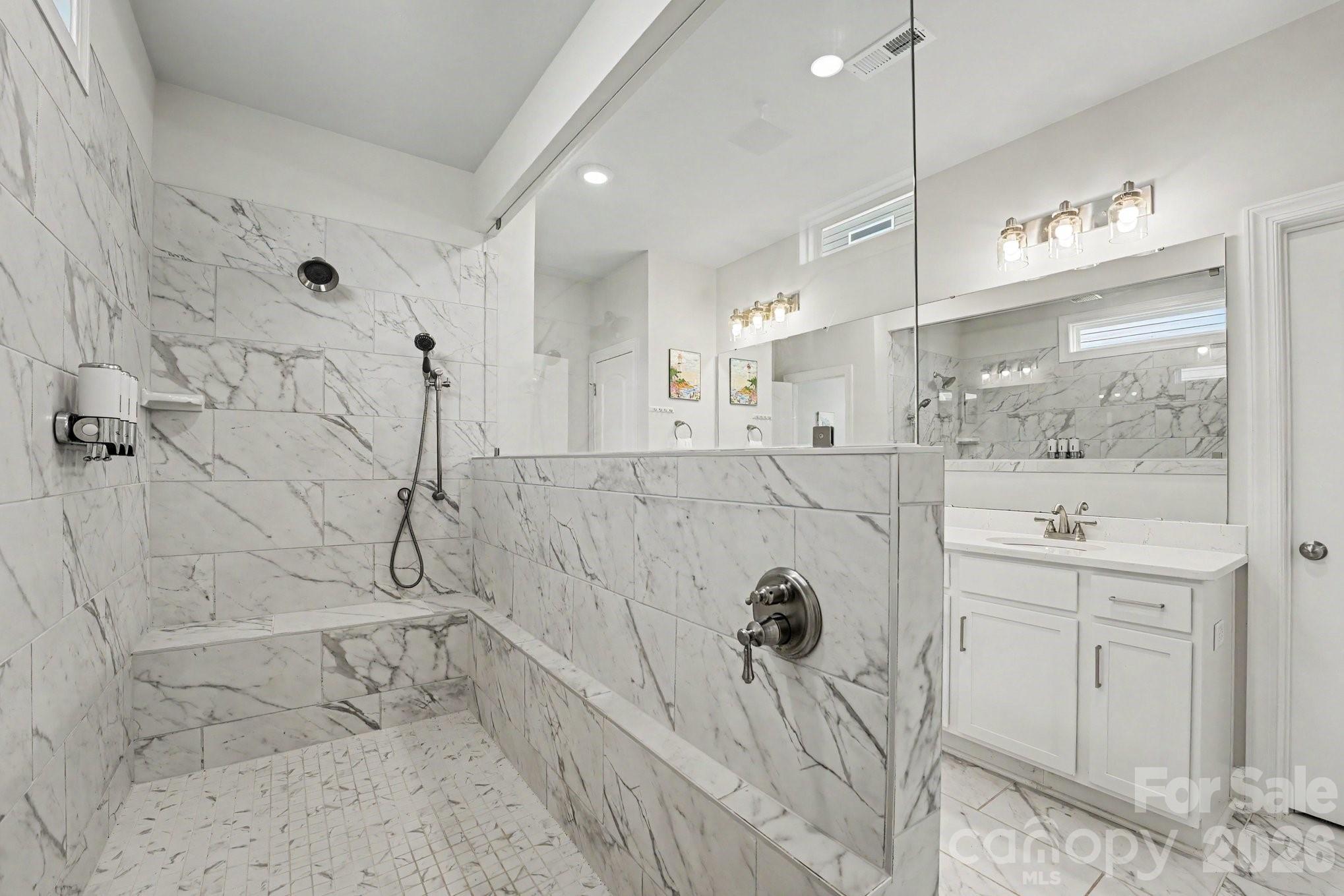 6858 Hunts Mesa Drive — Fort Mill