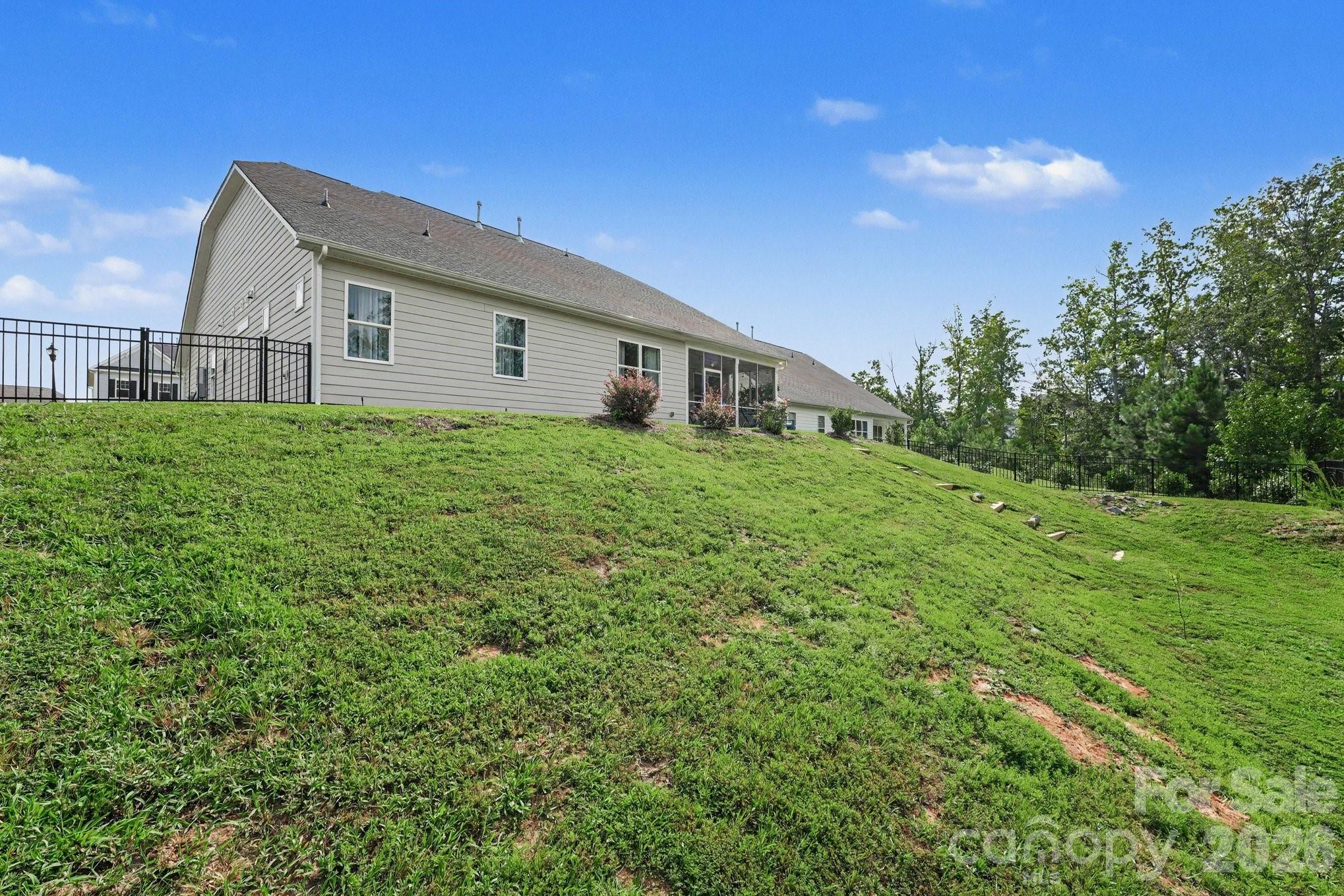 6858 Hunts Mesa Drive — Fort Mill