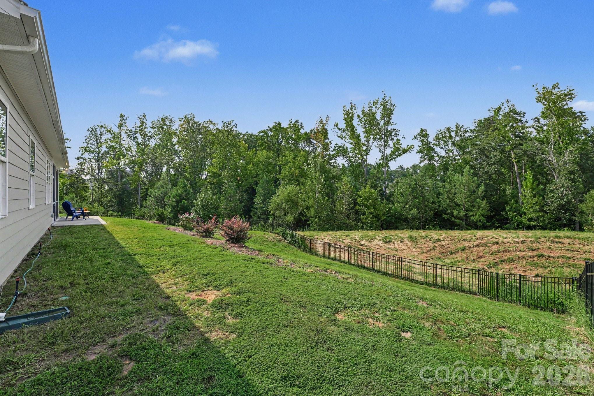 6858 Hunts Mesa Drive — Fort Mill