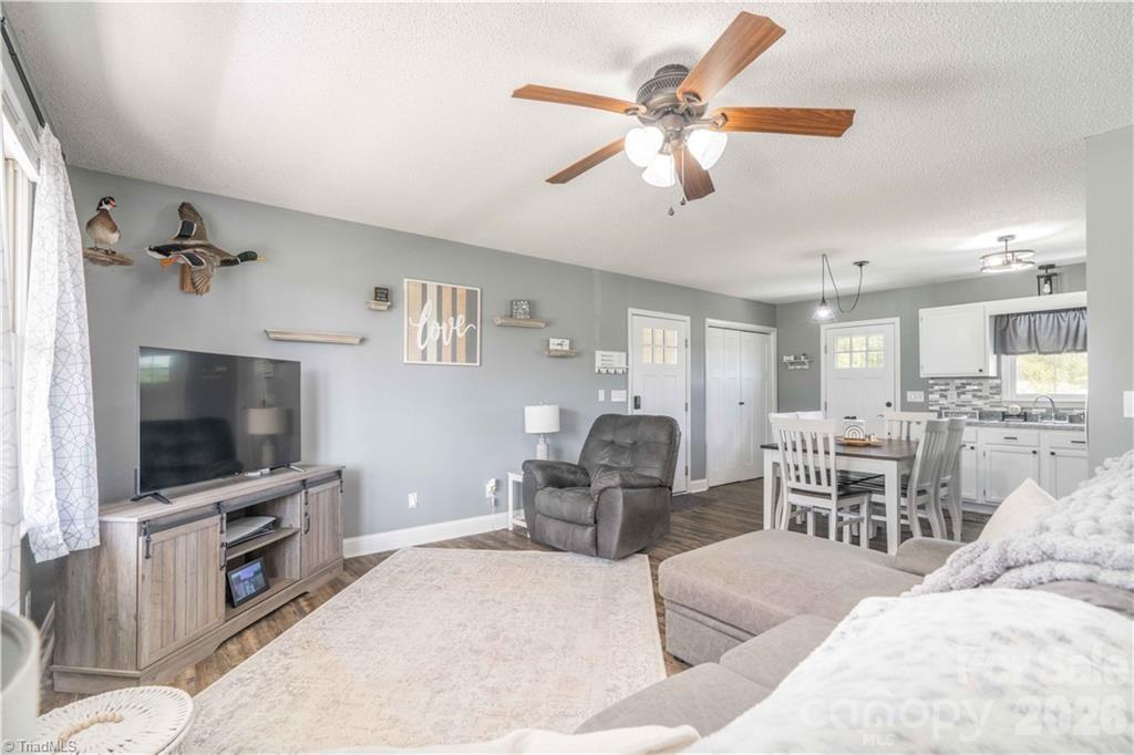 241 Joe Road — Mocksville