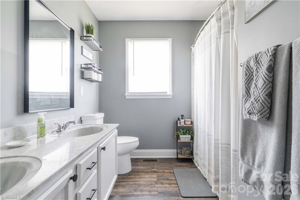 241 Joe Road — Mocksville