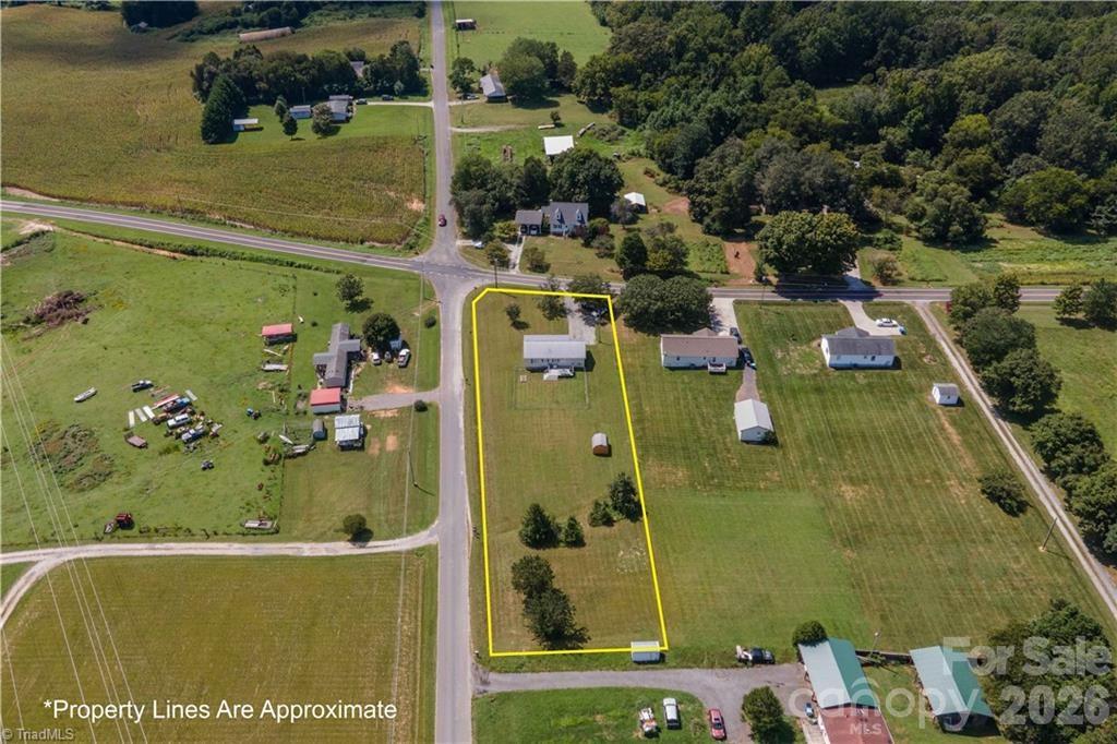 241 Joe Road — Mocksville