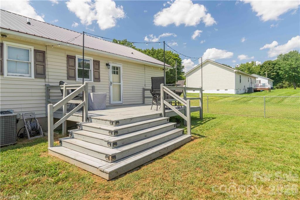 241 Joe Road — Mocksville