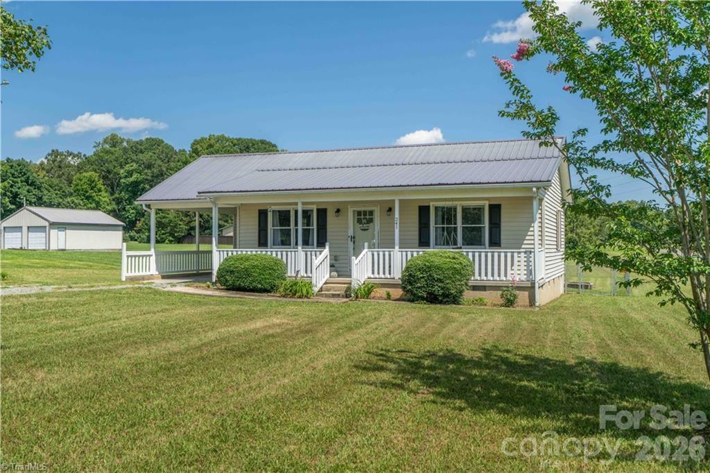 241 Joe Road — Mocksville