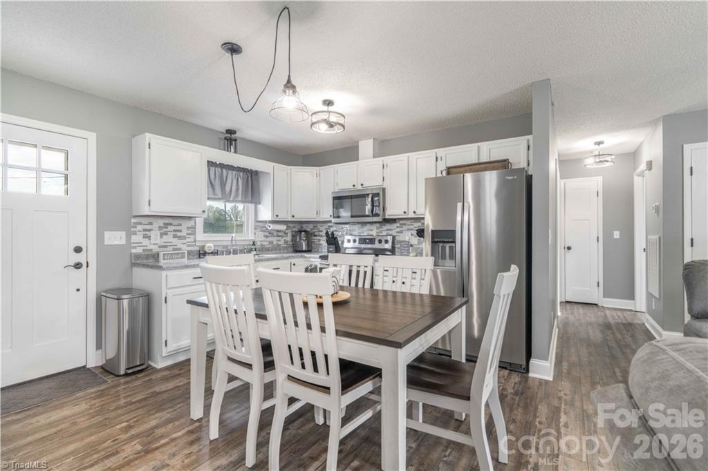 241 Joe Road — Mocksville