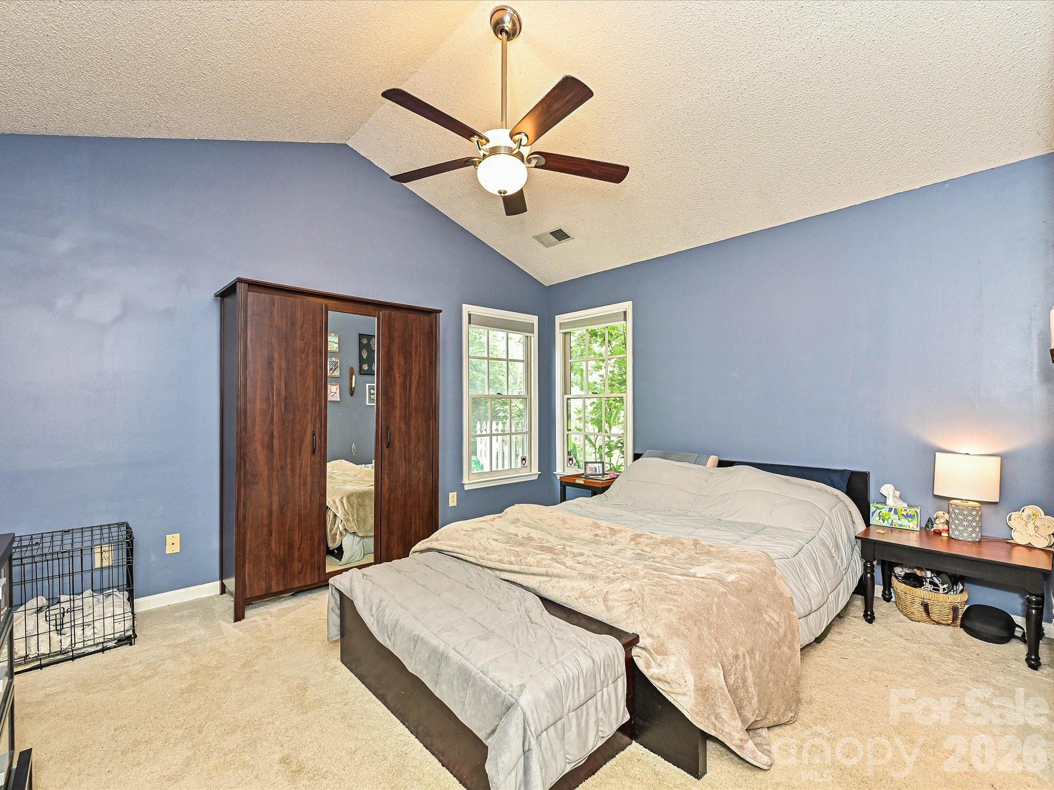 7813 Bridle Court — Charlotte