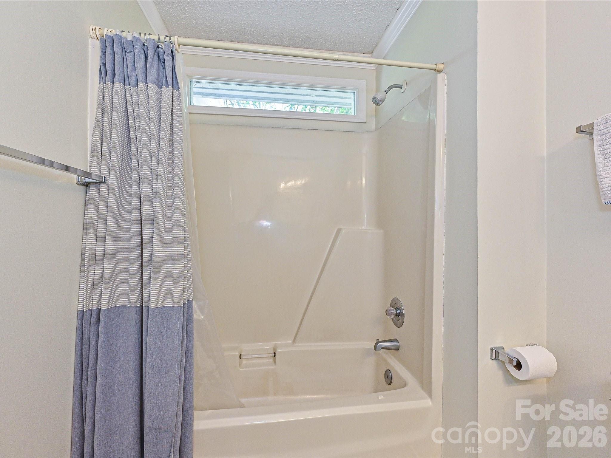 7813 Bridle Court — Charlotte