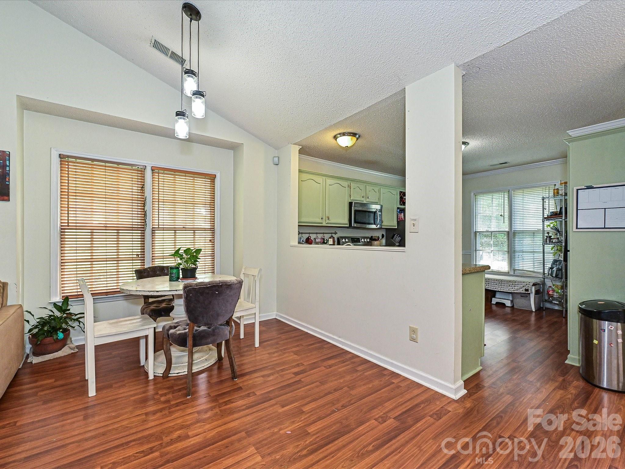 7813 Bridle Court — Charlotte
