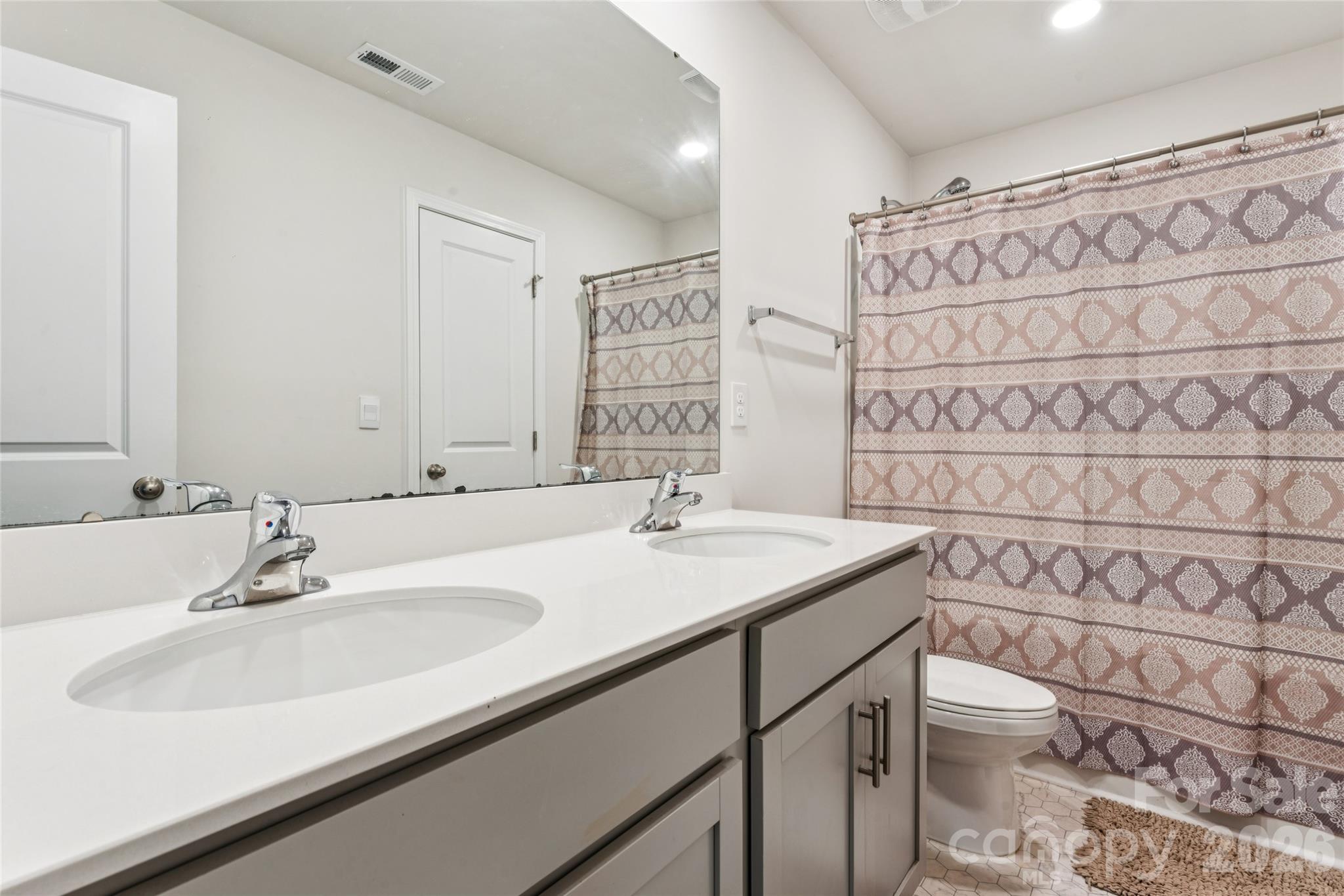 3719 Stanley Creek Drive — Mount Holly