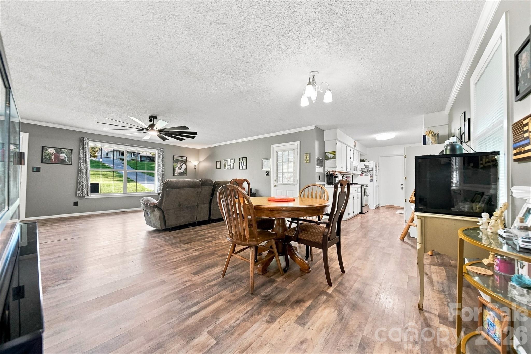 2075 South Fork Drive — Morganton