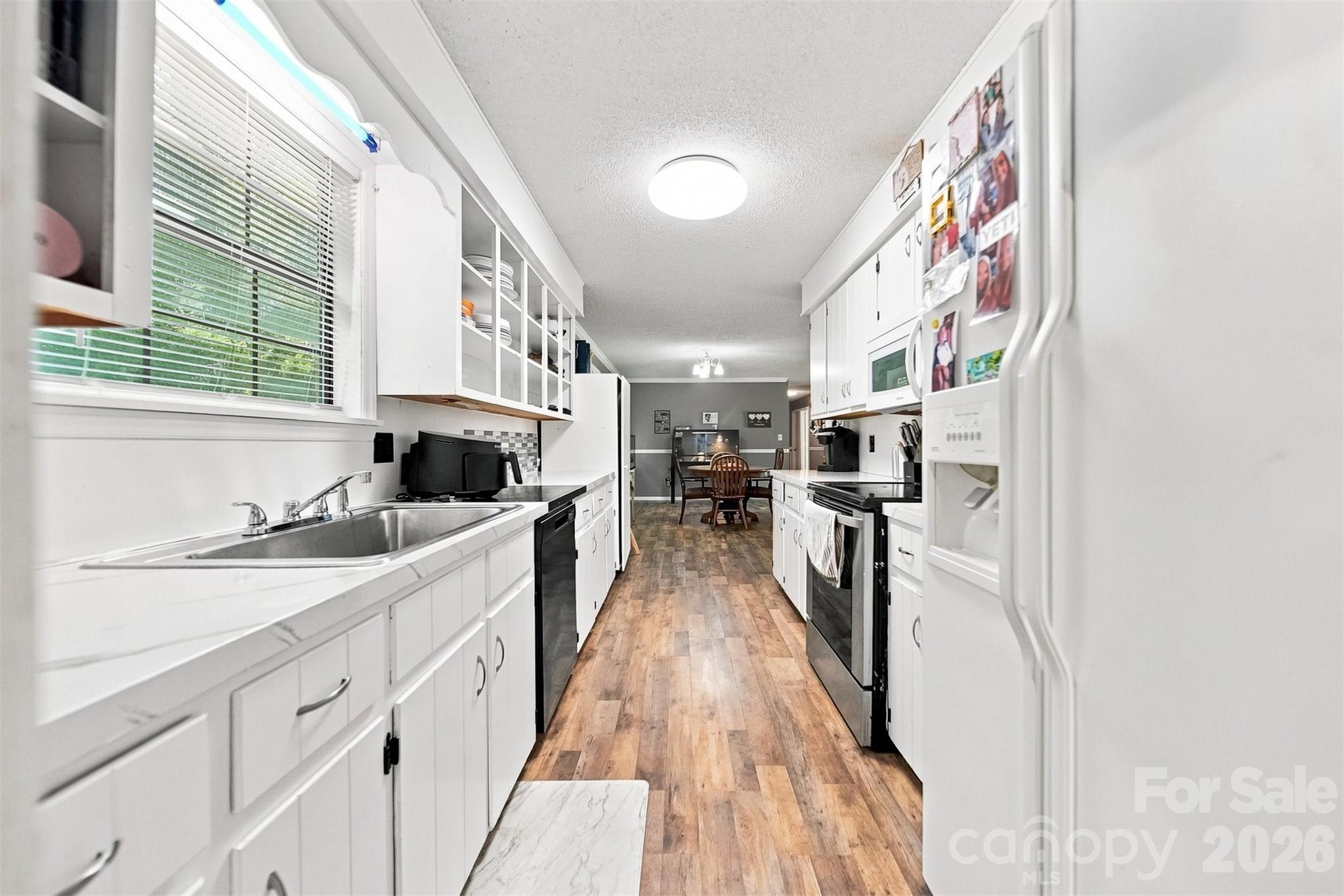 2075 South Fork Drive — Morganton