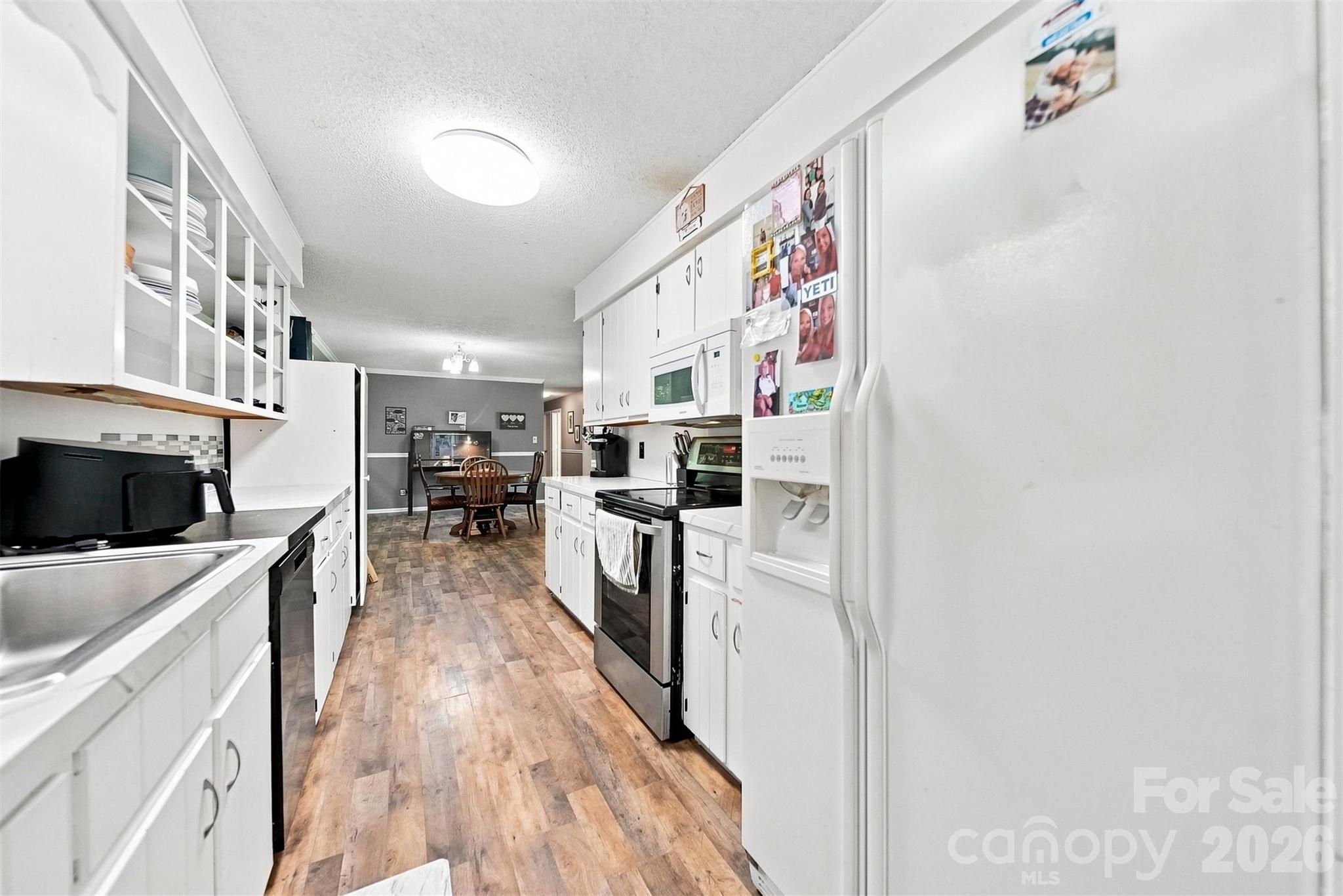 2075 South Fork Drive — Morganton