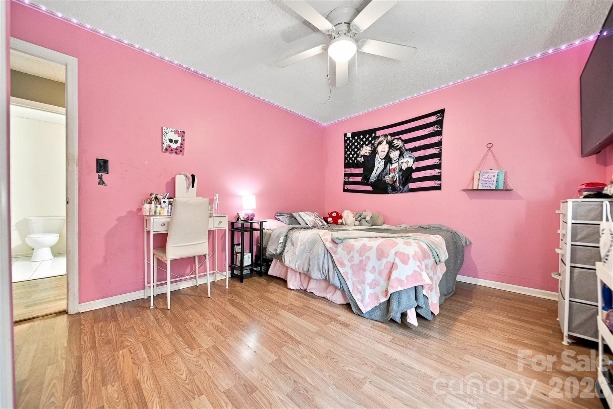 2075 South Fork Drive — Morganton