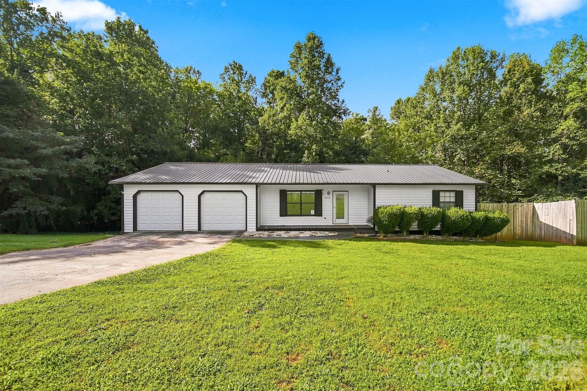 2075 South Fork Drive — Morganton