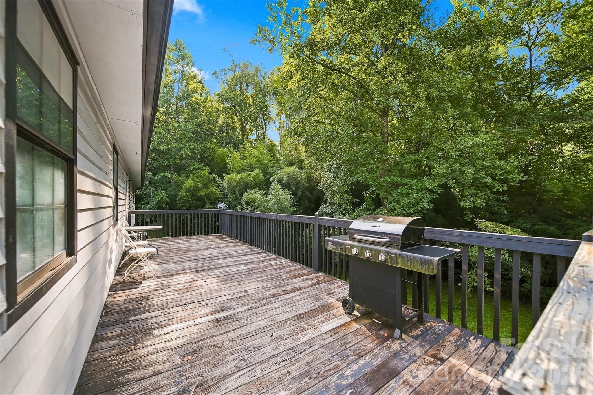 2075 South Fork Drive — Morganton