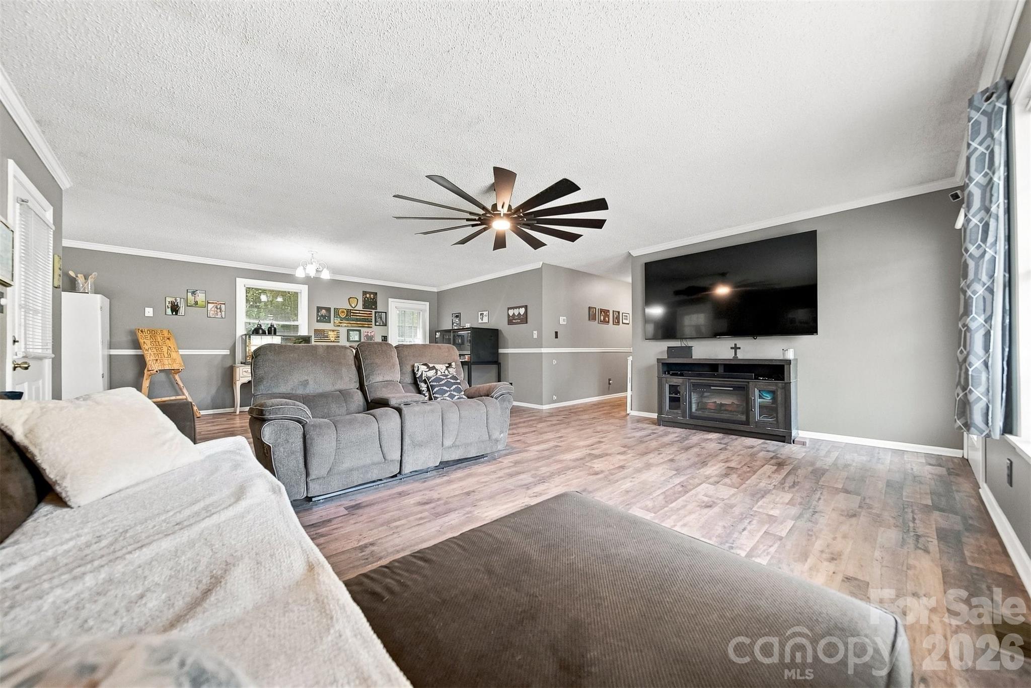2075 South Fork Drive — Morganton