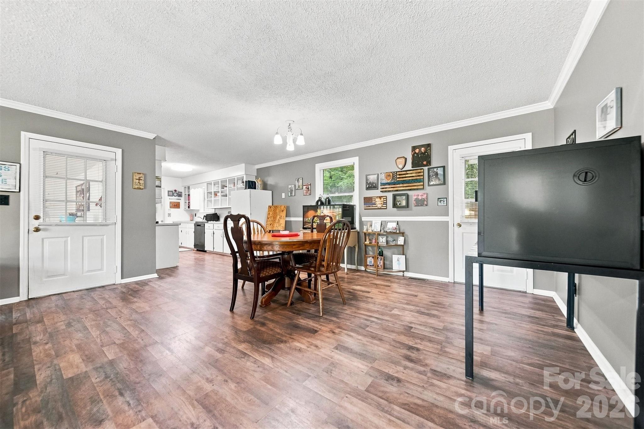 2075 South Fork Drive — Morganton