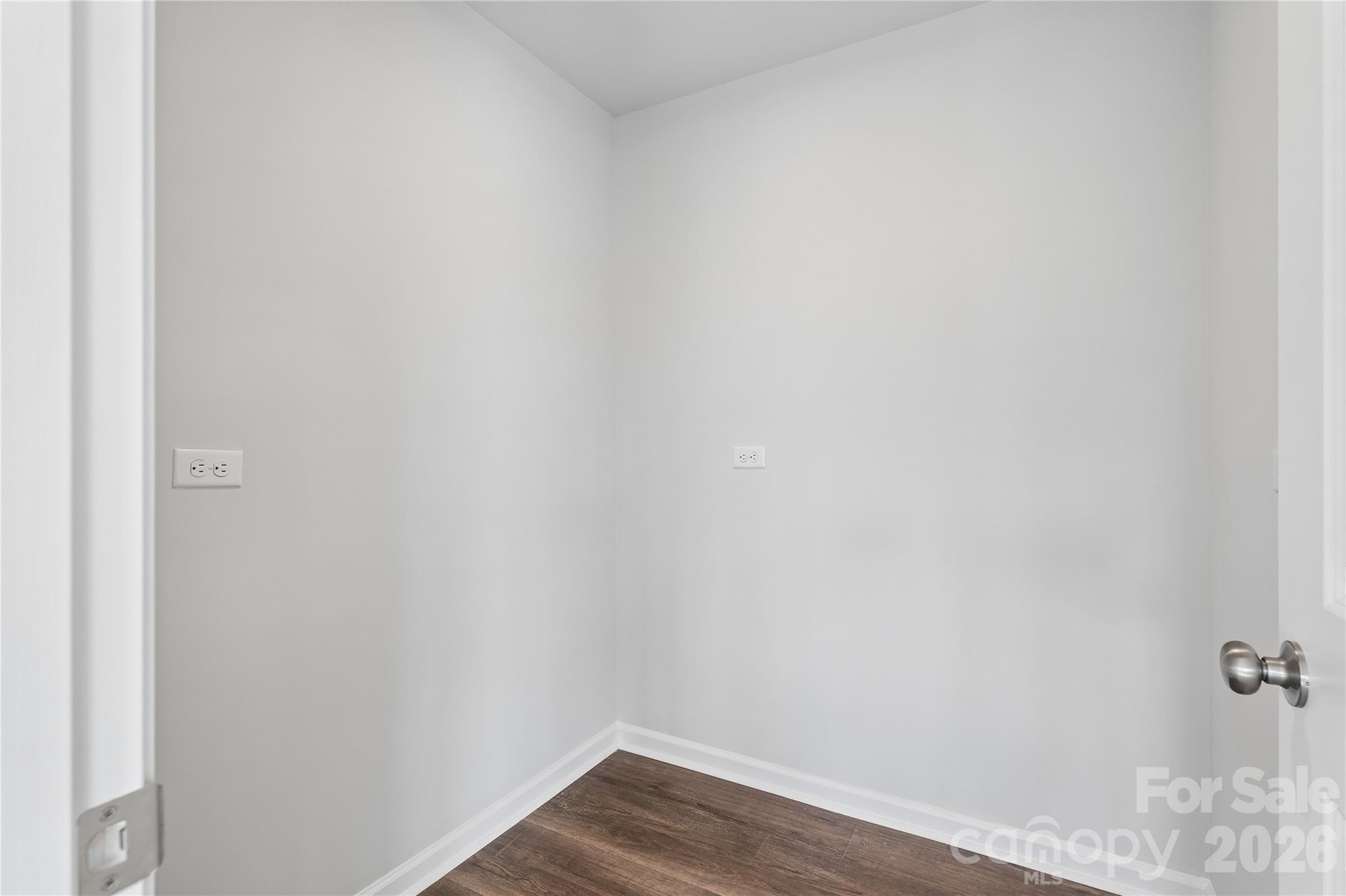 9069 Grennan Road — Sherrills Ford