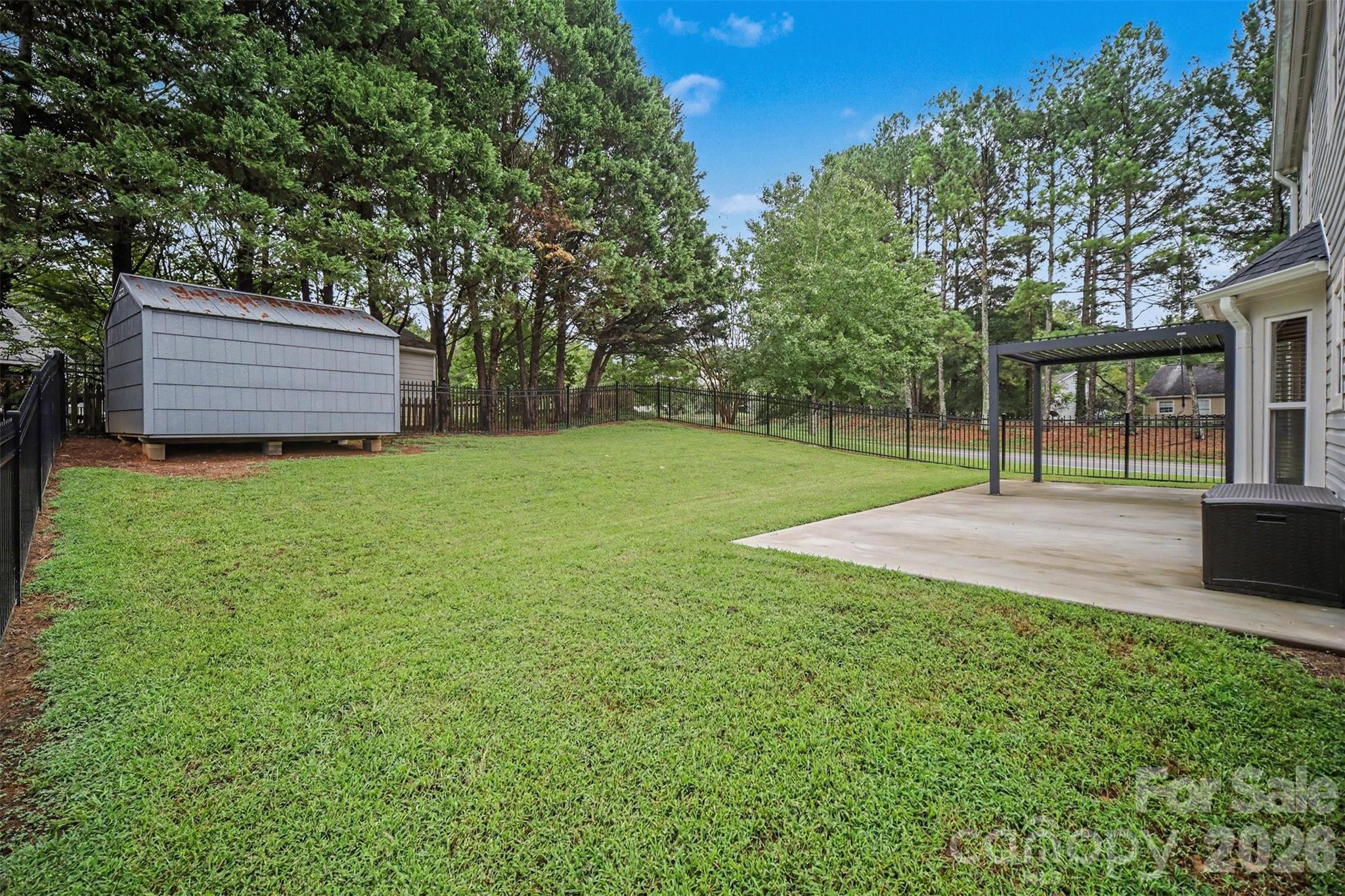 8500 Woodhill Manor Court — Charlotte