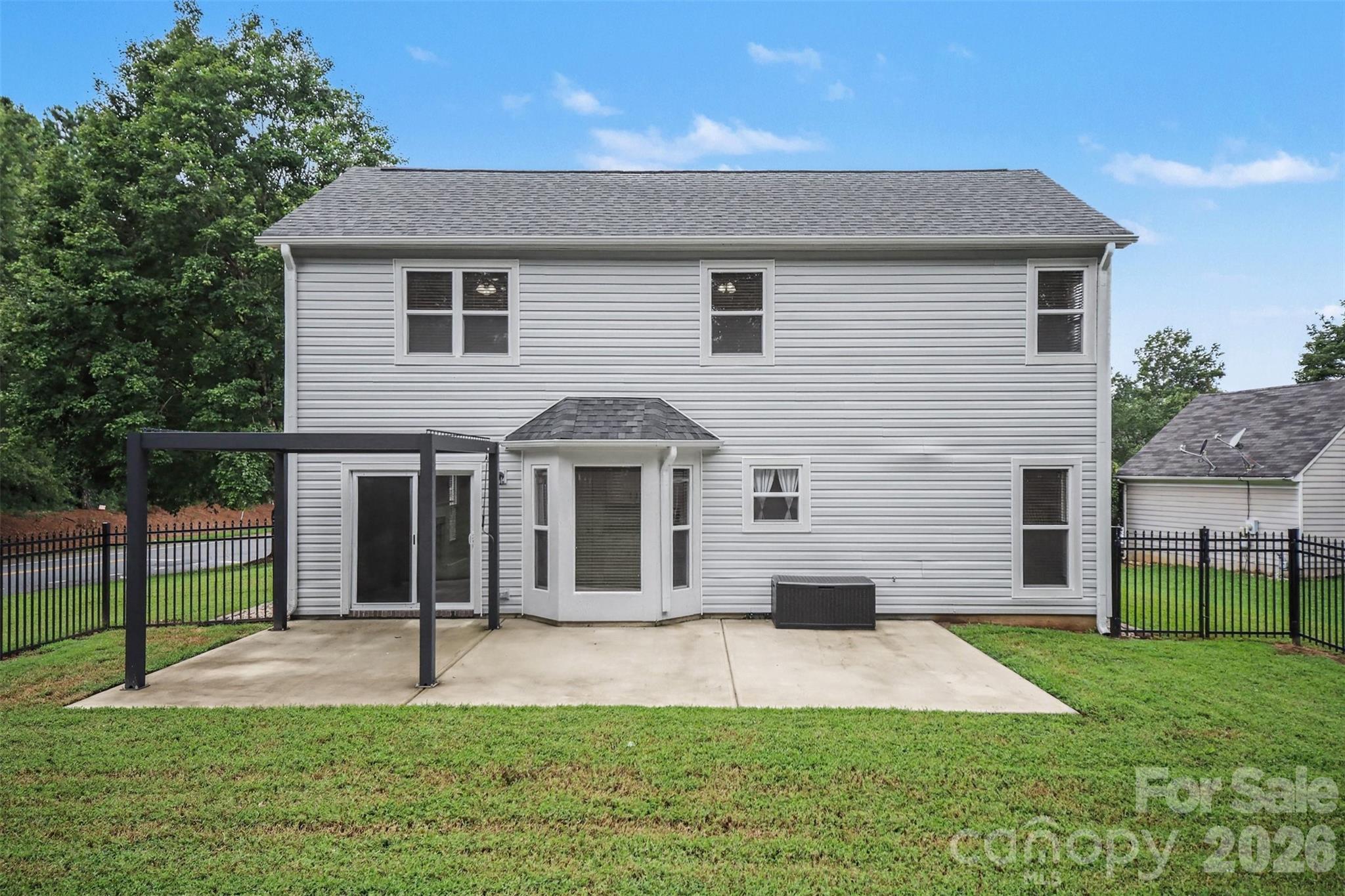 8500 Woodhill Manor Court — Charlotte