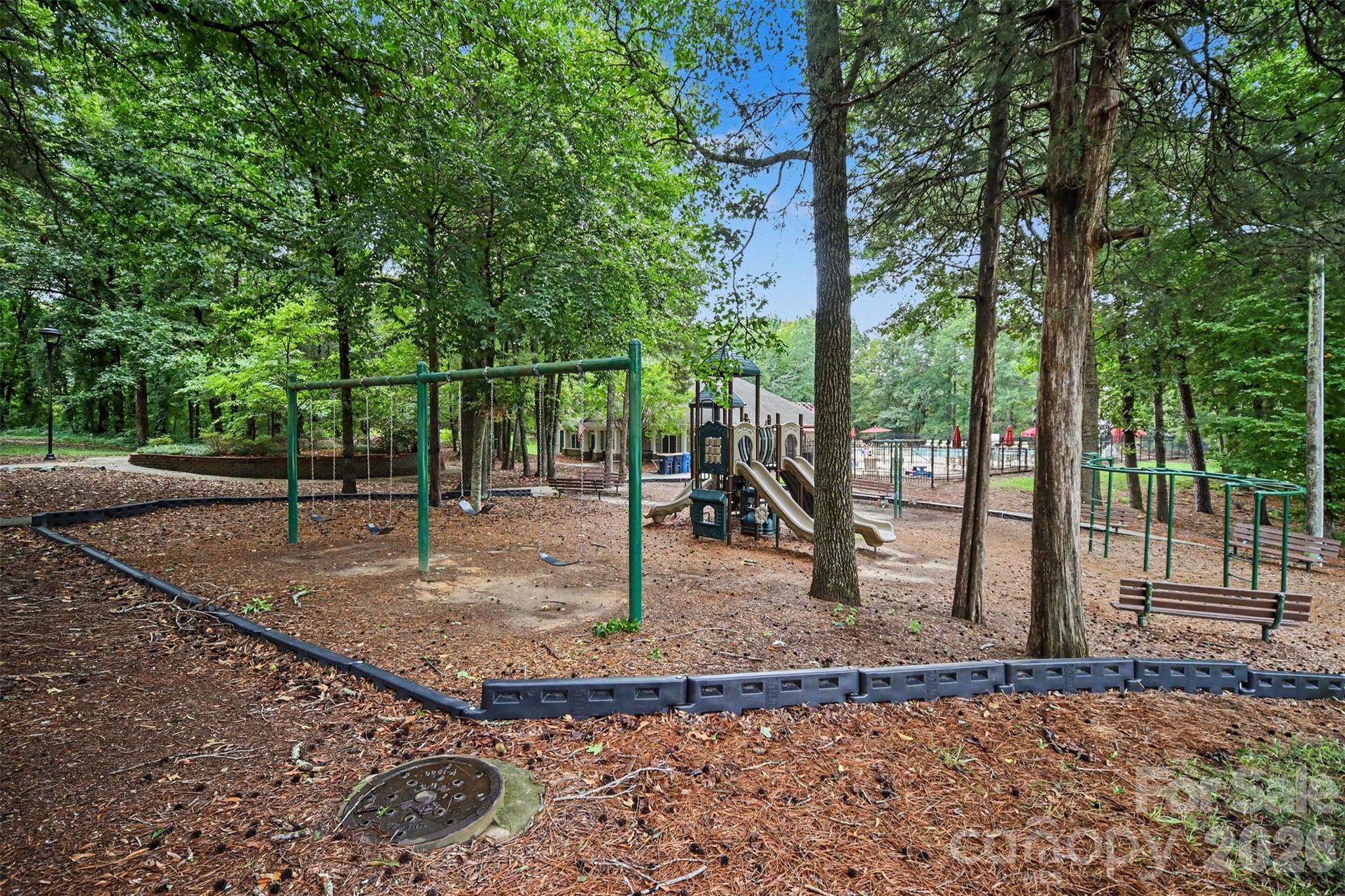 8500 Woodhill Manor Court — Charlotte