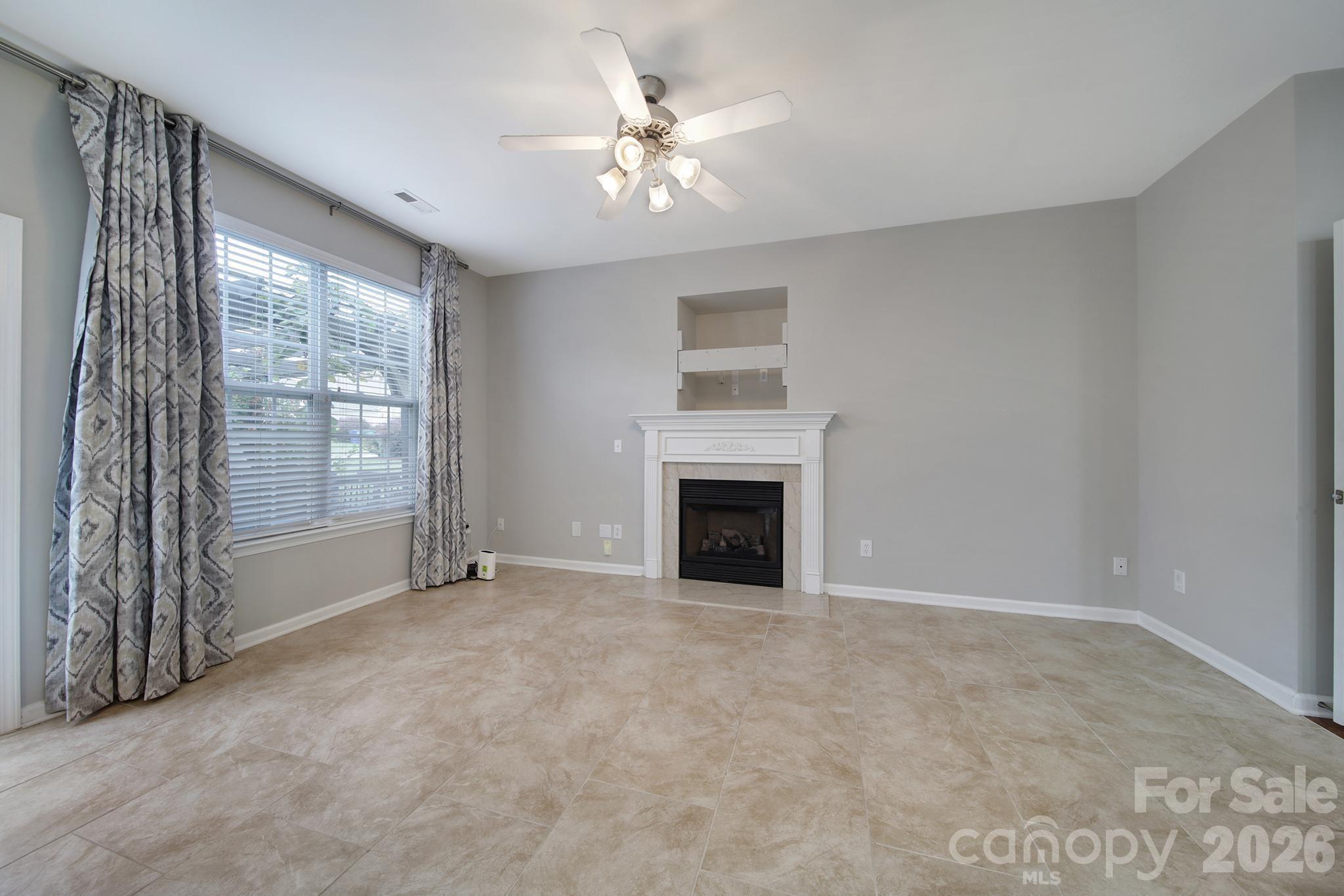 1168 Drummond Lane — Matthews