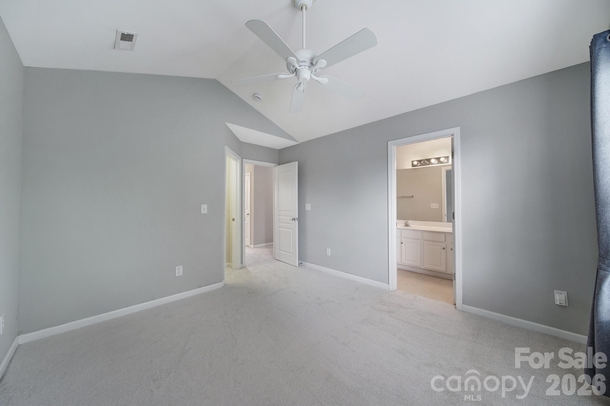 1168 Drummond Lane — Matthews