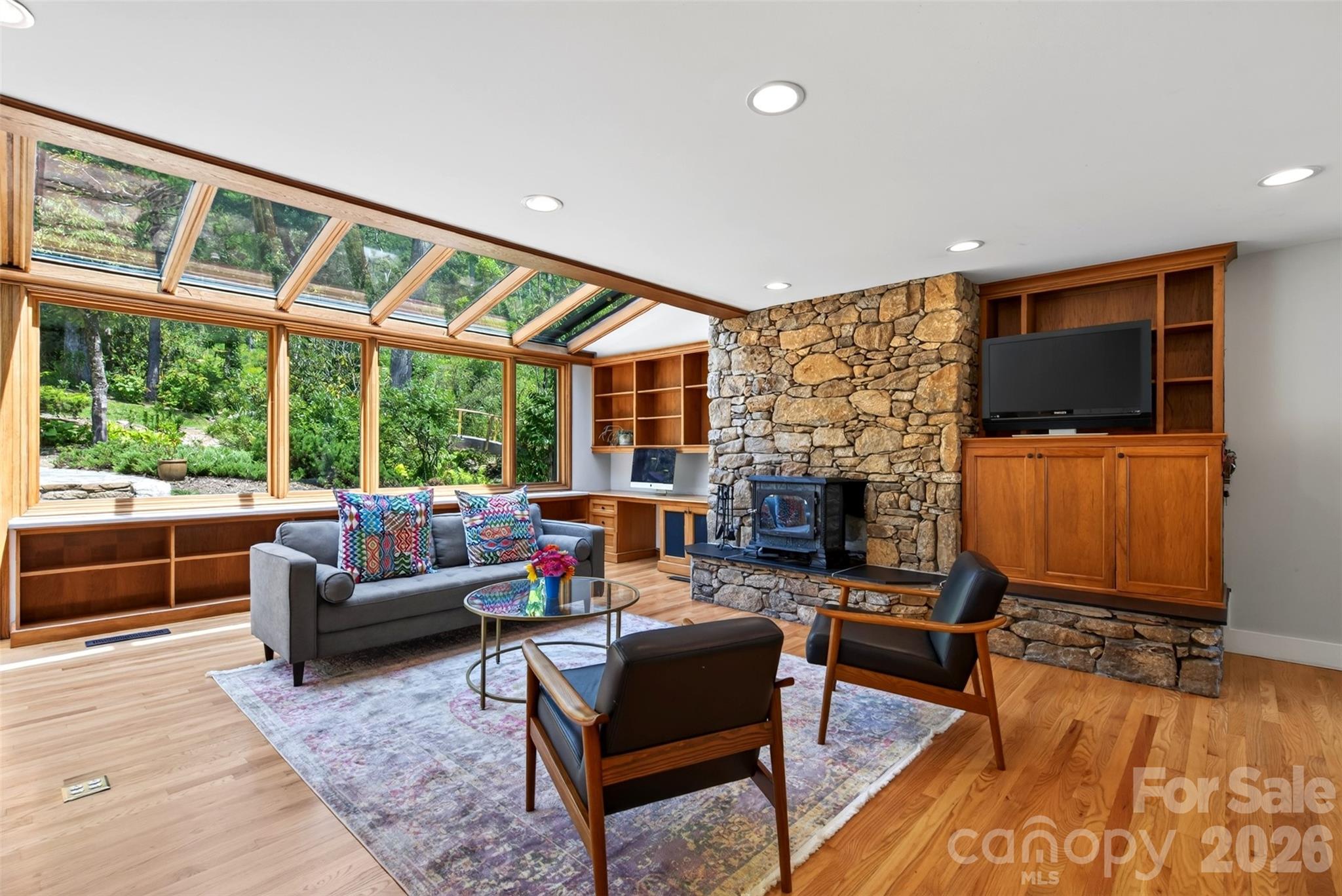 299 Webb Cove Road — Asheville